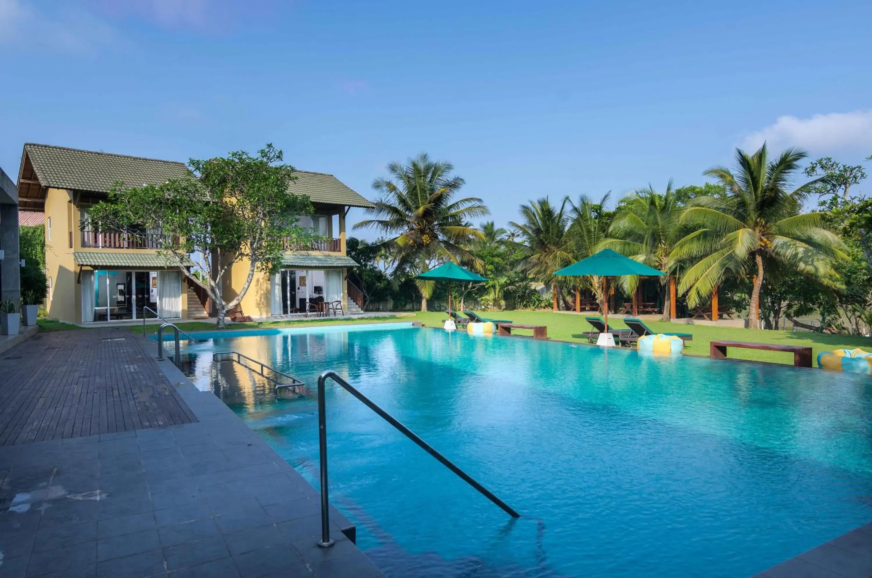 Swimming pool in South Lake Resort Koggala Swimming pool in South Lake Resort Koggala