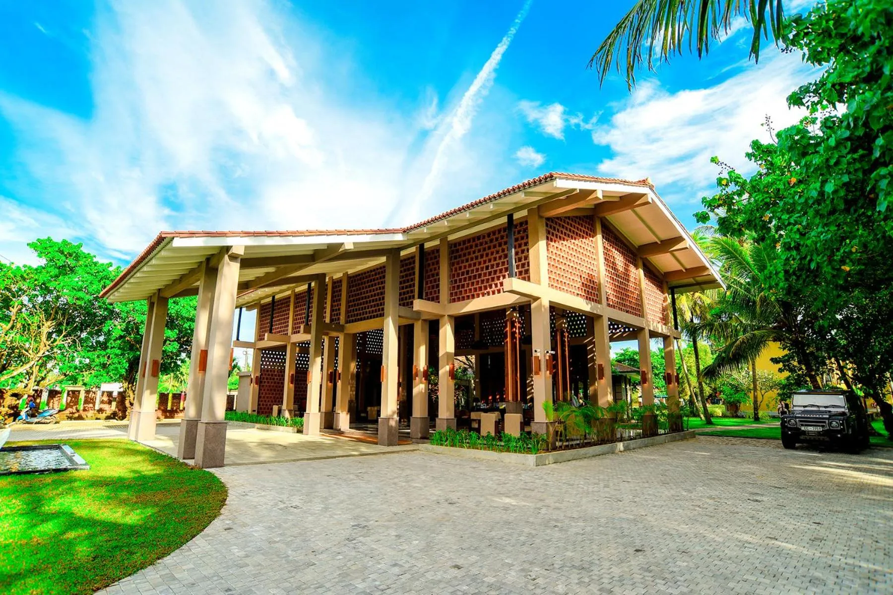 Property building in South Lake Resort Koggala