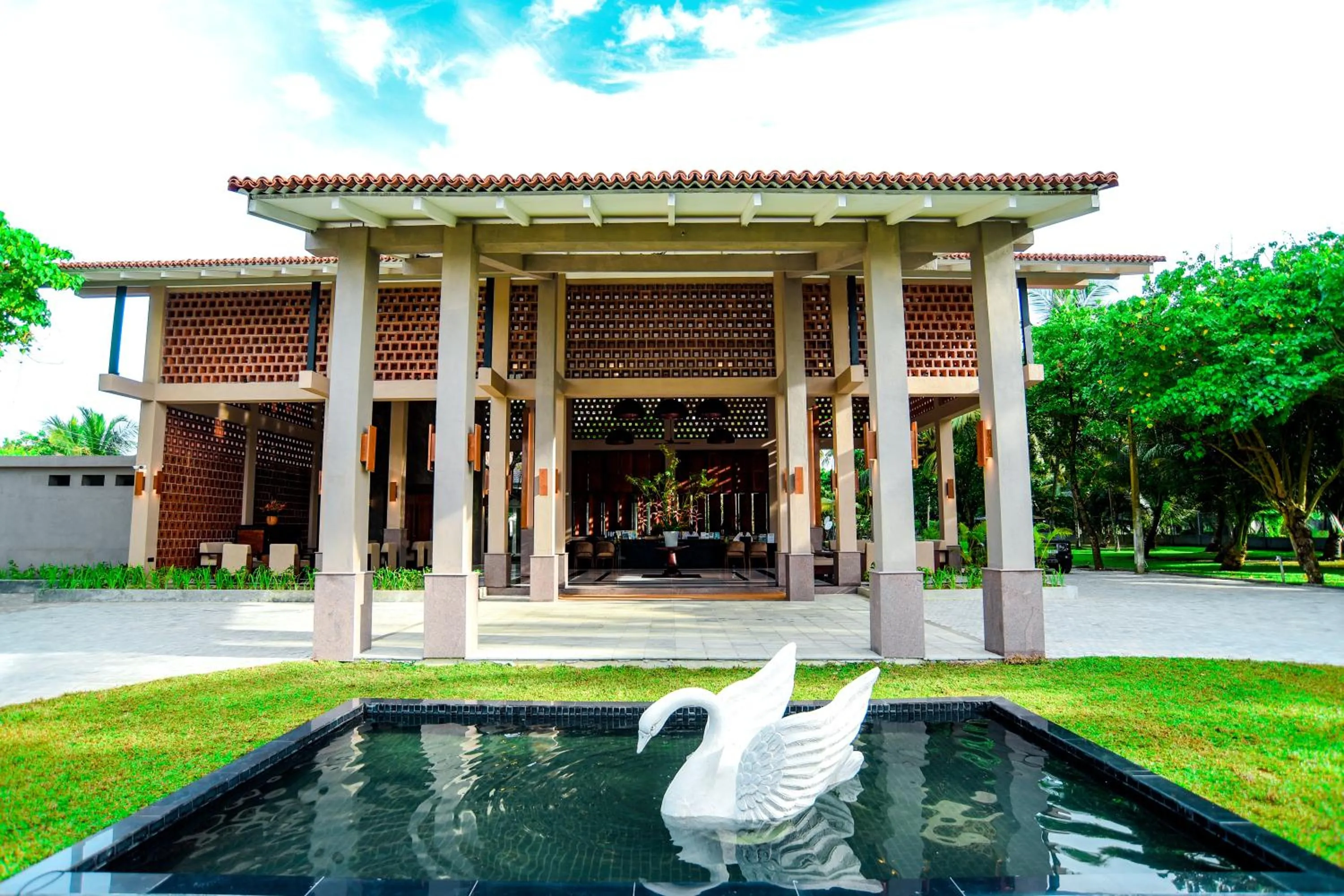 Property building in South Lake Resort Koggala