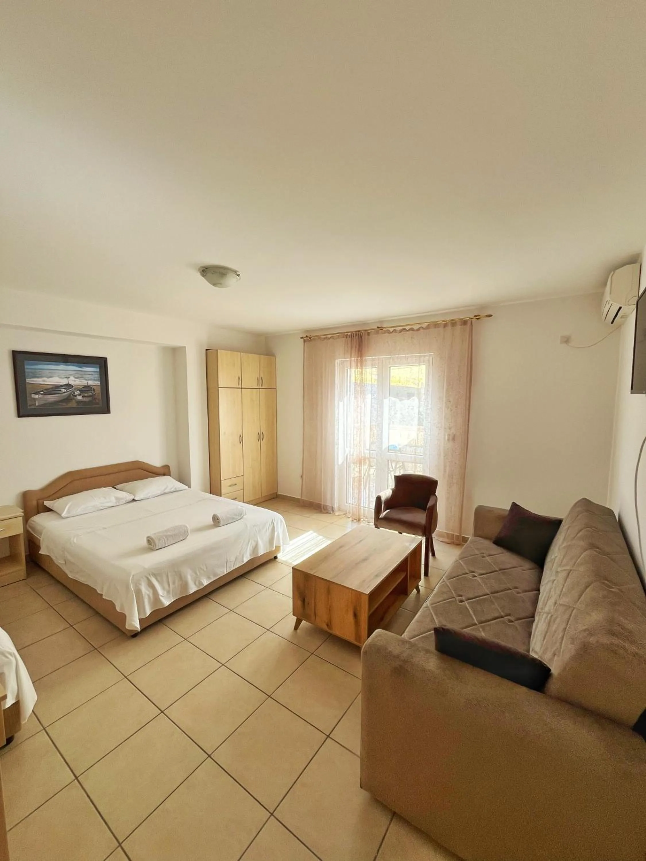 Bed in Apartments Dosljak