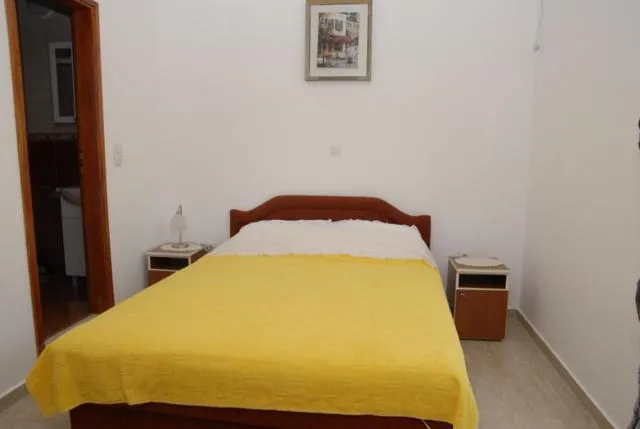 Bed in Apartments Dosljak