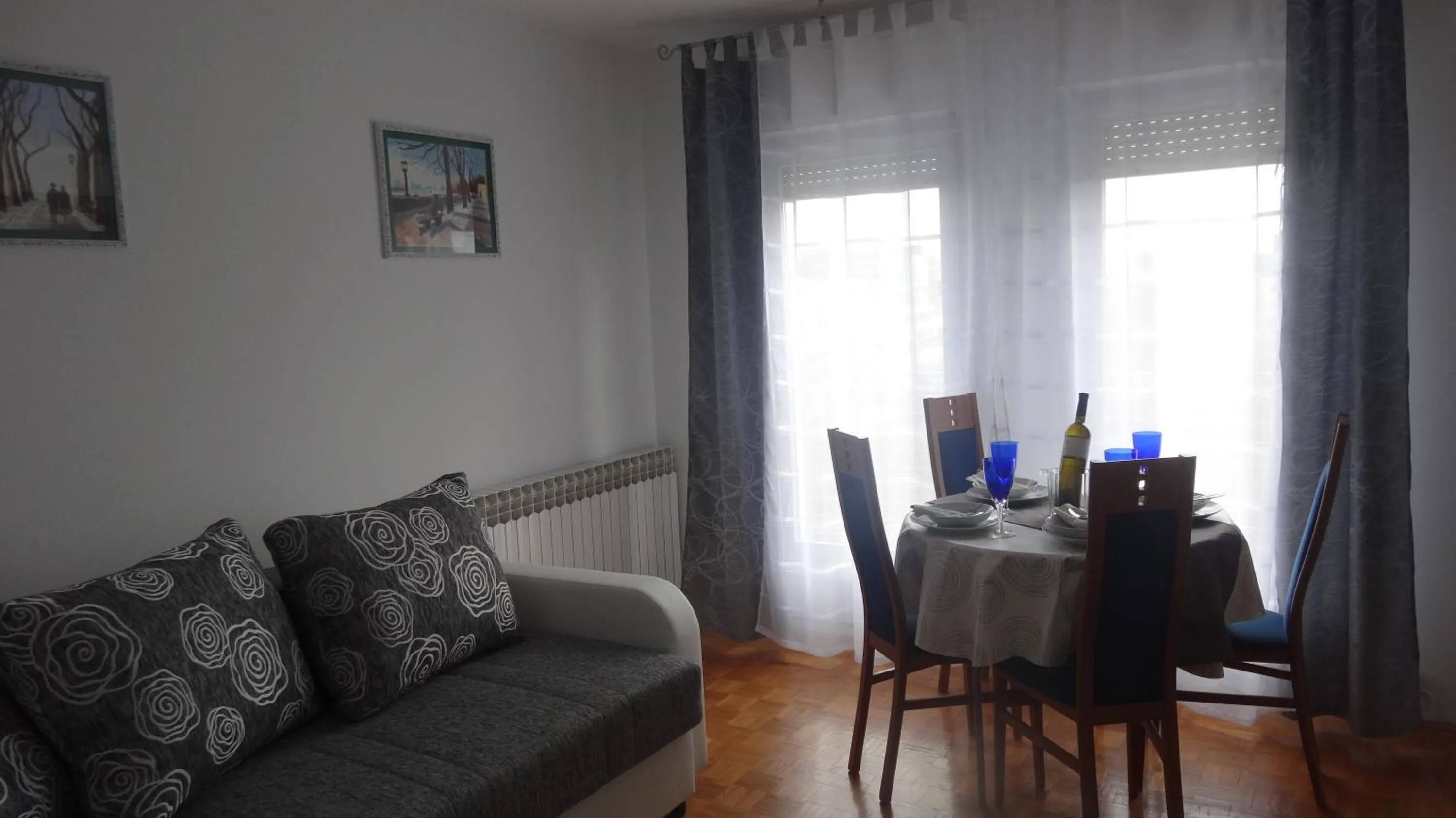Decorative detail in Apartment Karlos