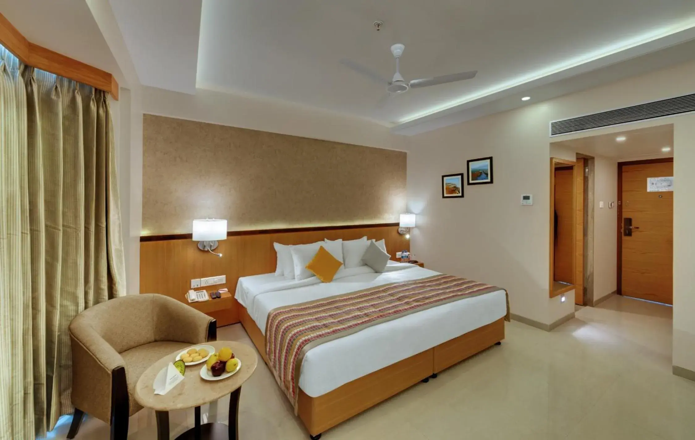 Bedroom, Bed in The Fern Residency, MIDC, Pune Bedroom, Bed in The Fern Residency, MIDC, Pune