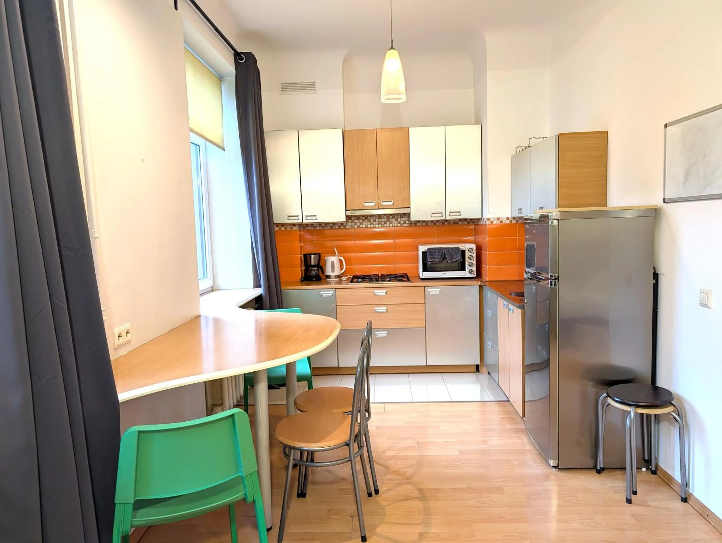 Kitchen or kitchenette in Heart of Old-Town Apartments