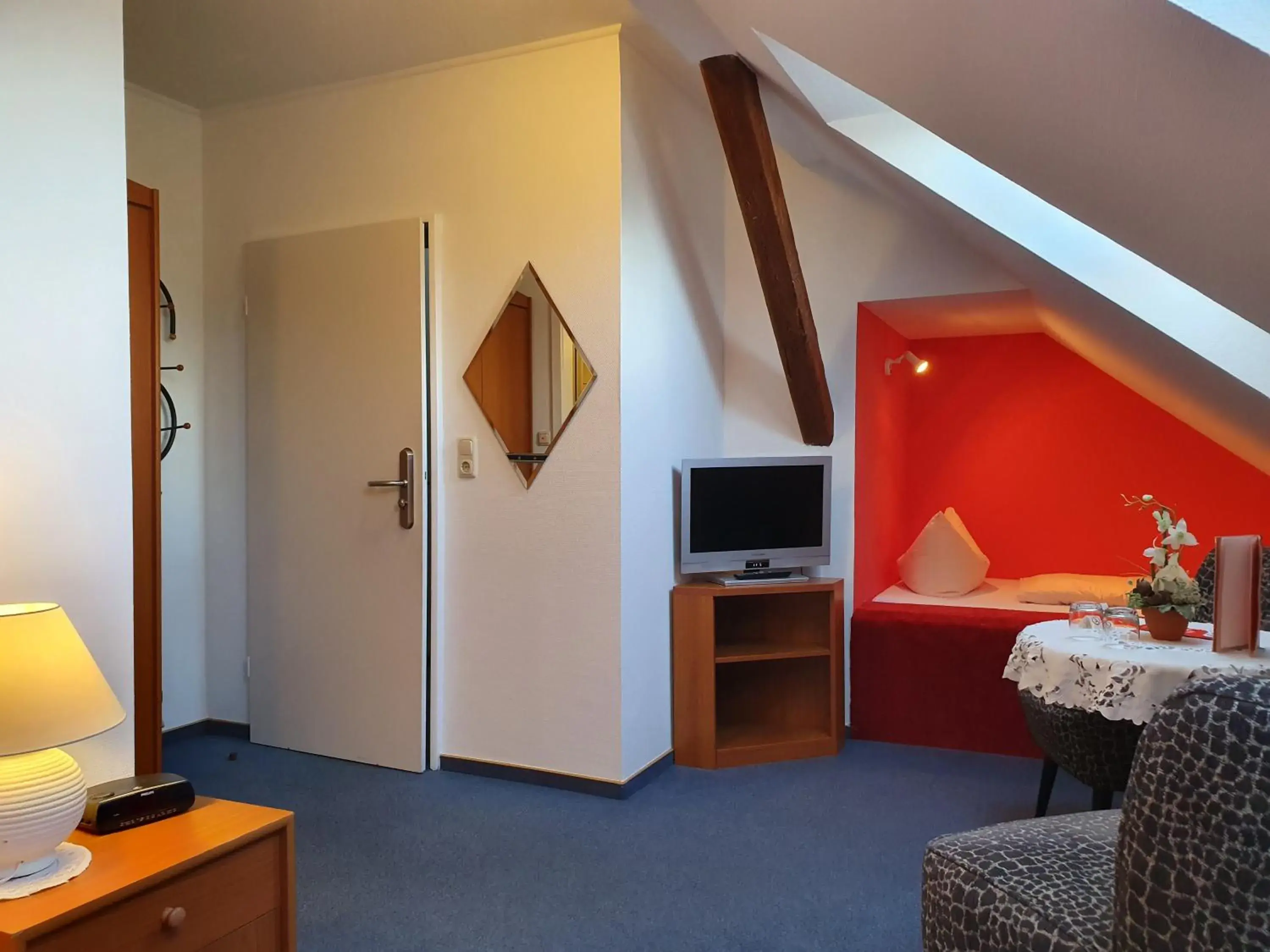 Twin Room - Type B in Hotel Schatthaus Twin Room - Type B in Hotel Schatthaus