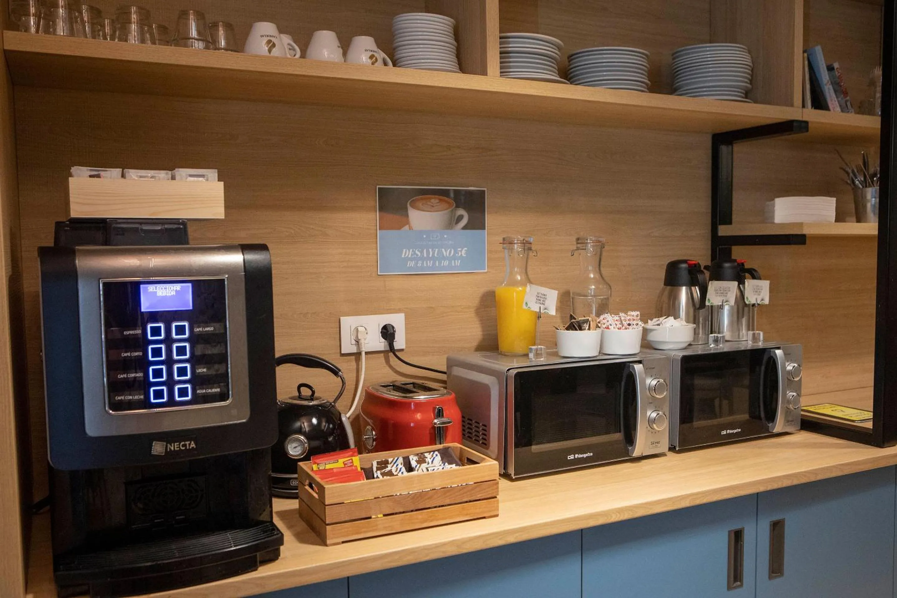 Breakfast in Font Andorra Hostel by Nexta