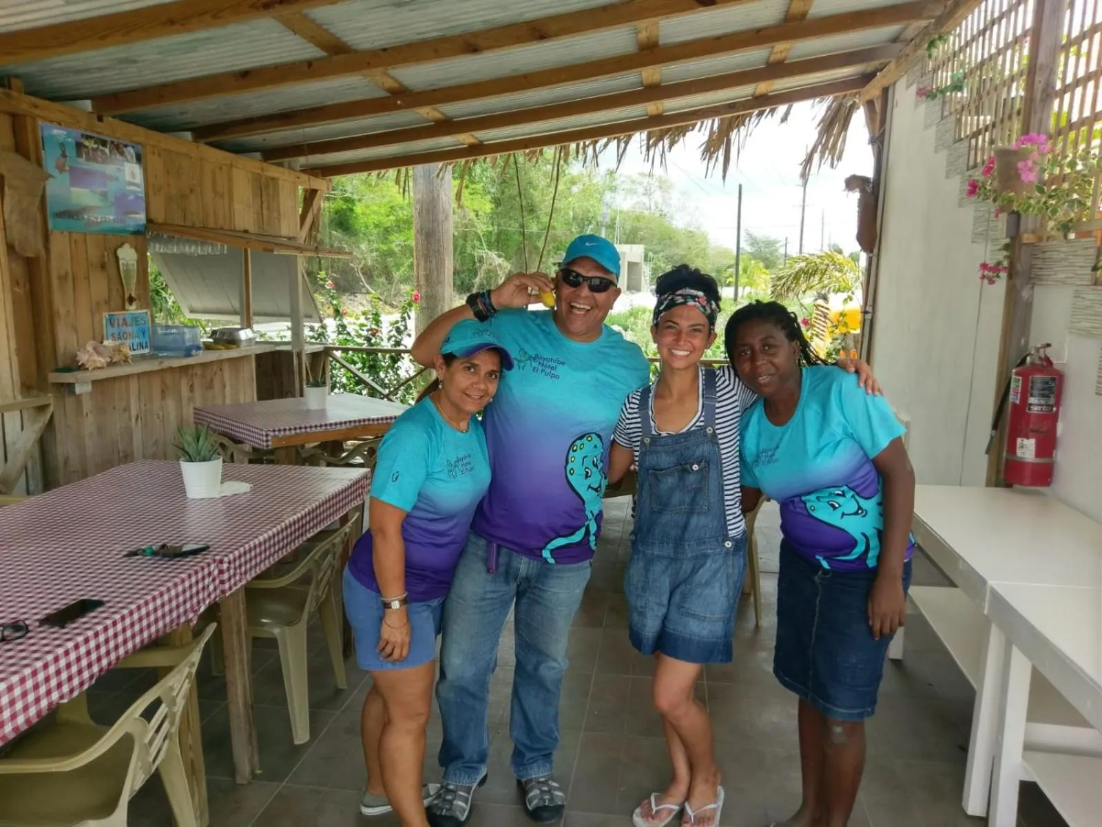 People in Albergo El Pulpo, Bayahíbe