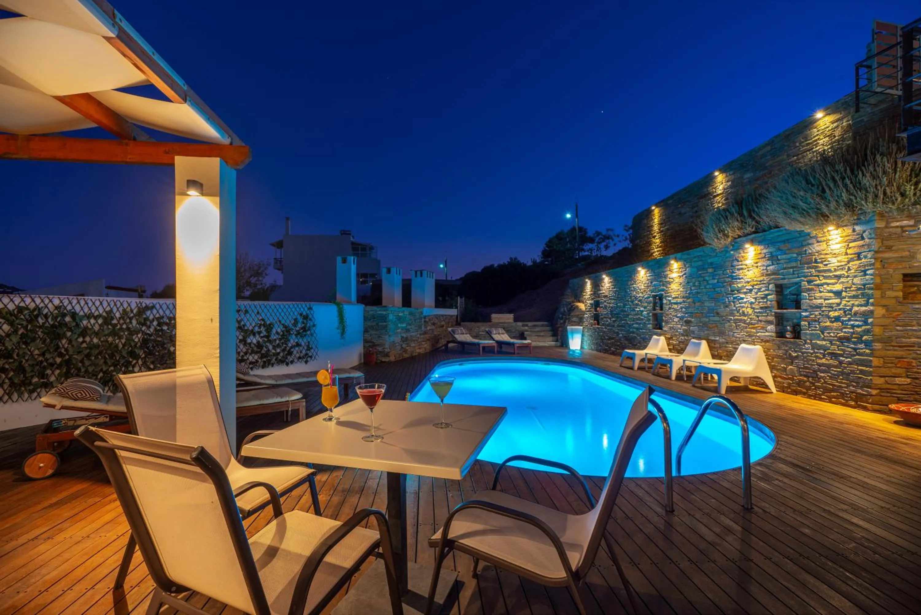 Swimming pool in Belvedere Andros