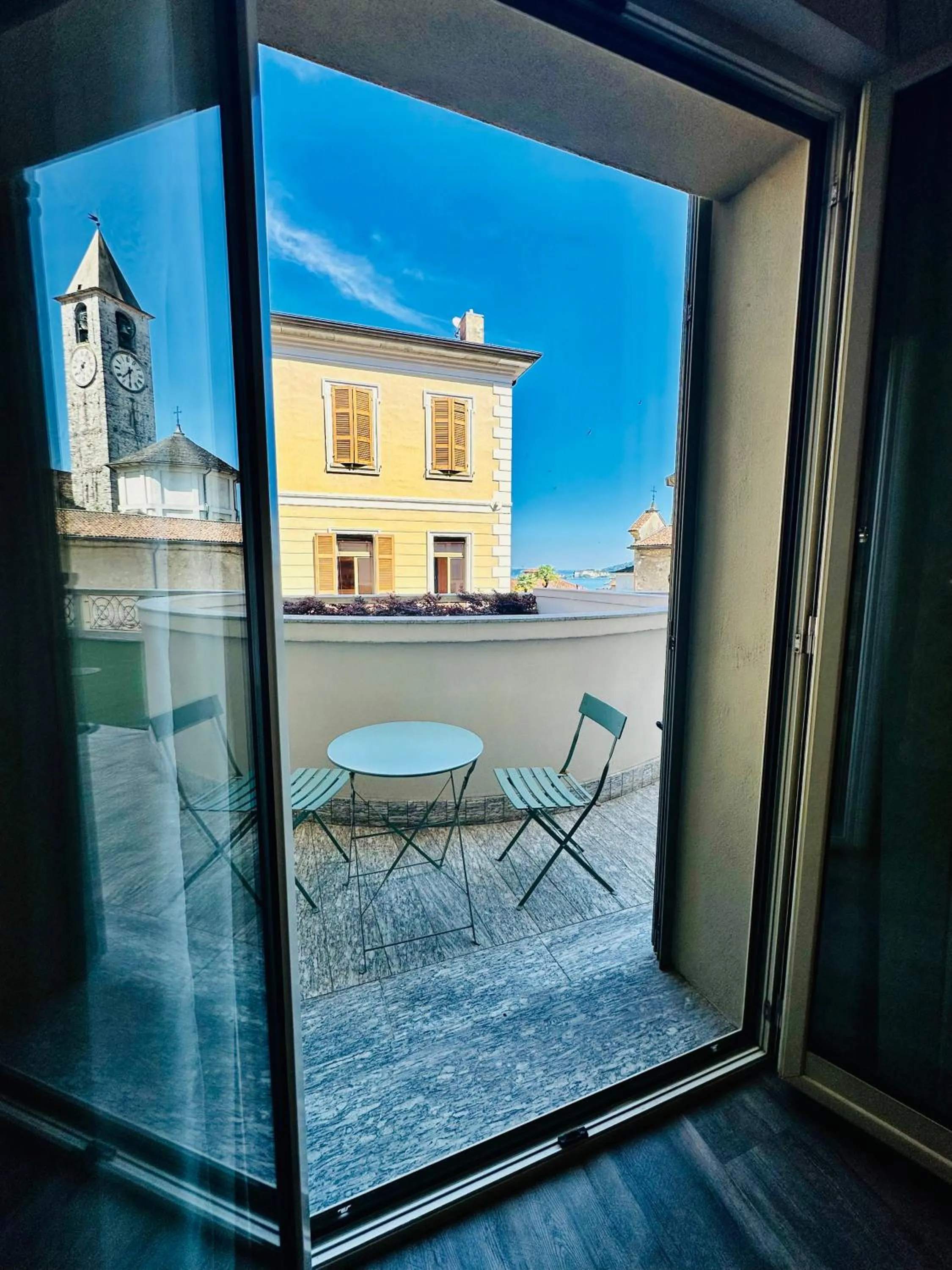 Patio in Hotel Al Campanile - Luxury Suites & Apartments