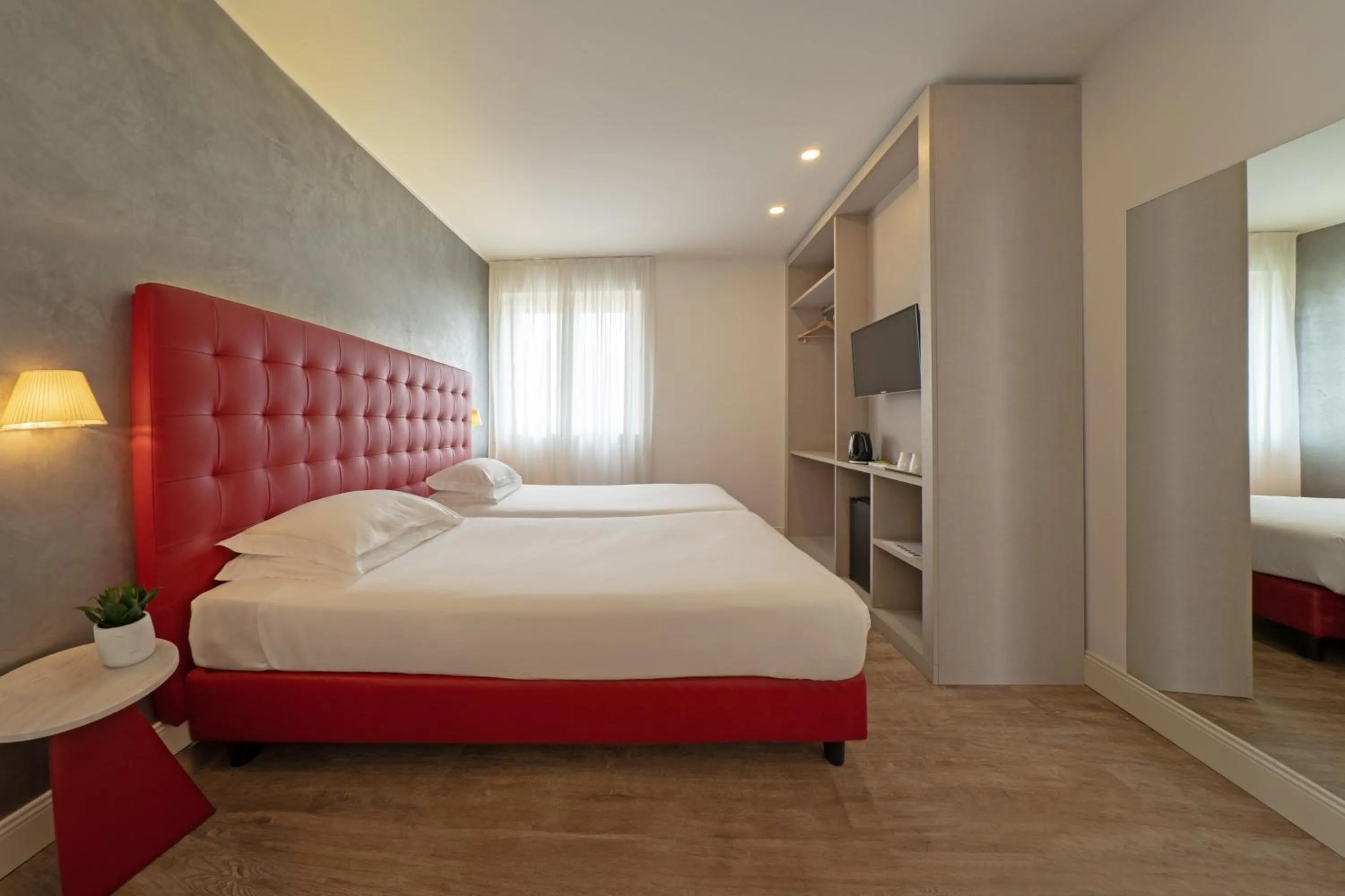 Bedroom, Bed in Hotel Al Campanile - Luxury Suites & Apartments