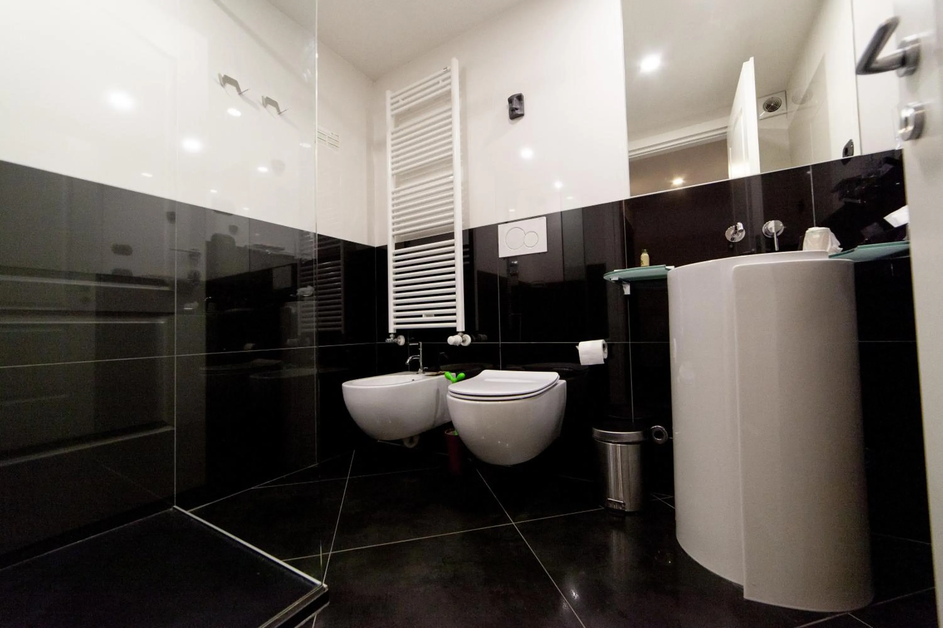 Bathroom in Hotel Al Campanile - Luxury Suites & Apartments