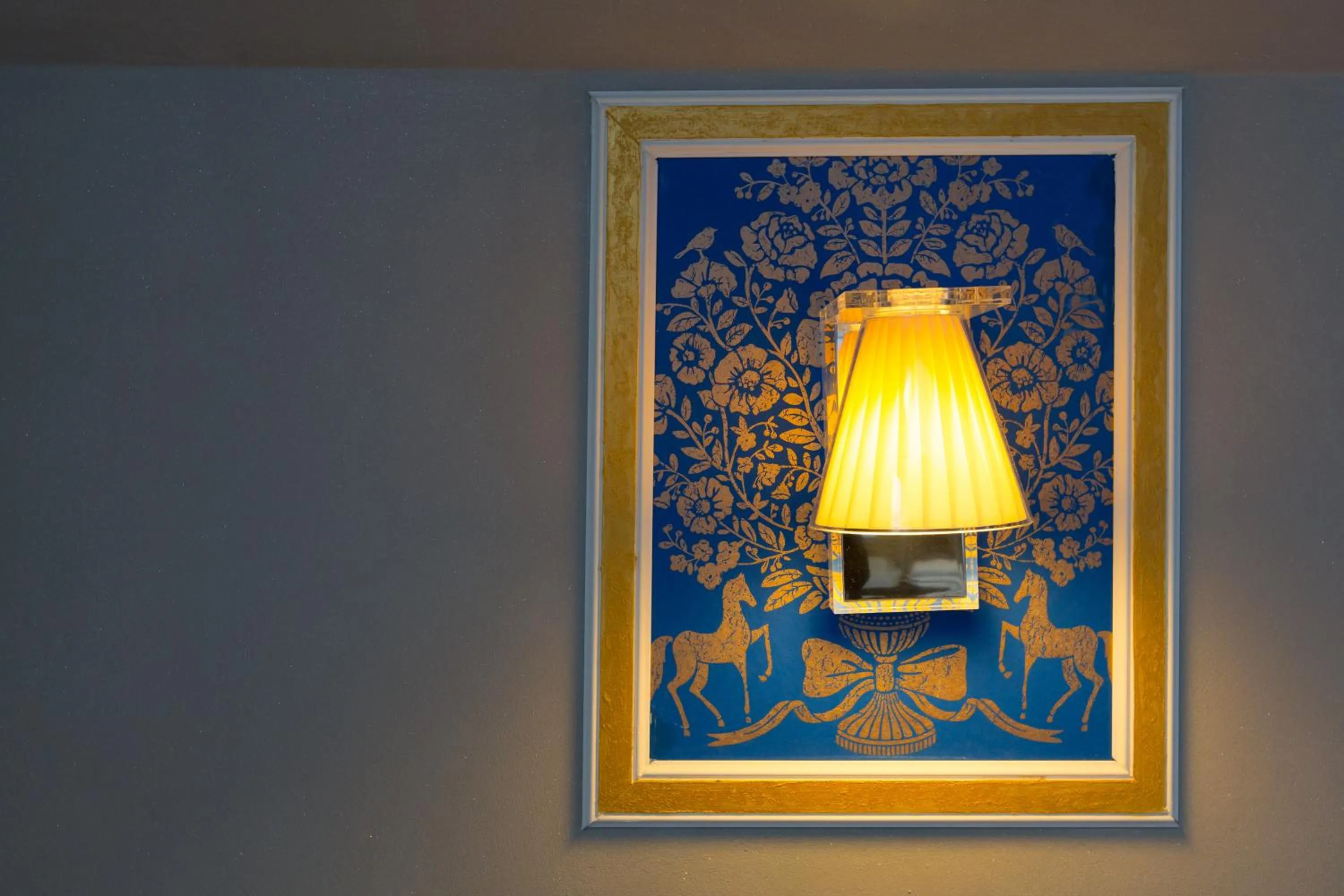 Decorative detail in Hotel Al Campanile - Luxury Suites & Apartments