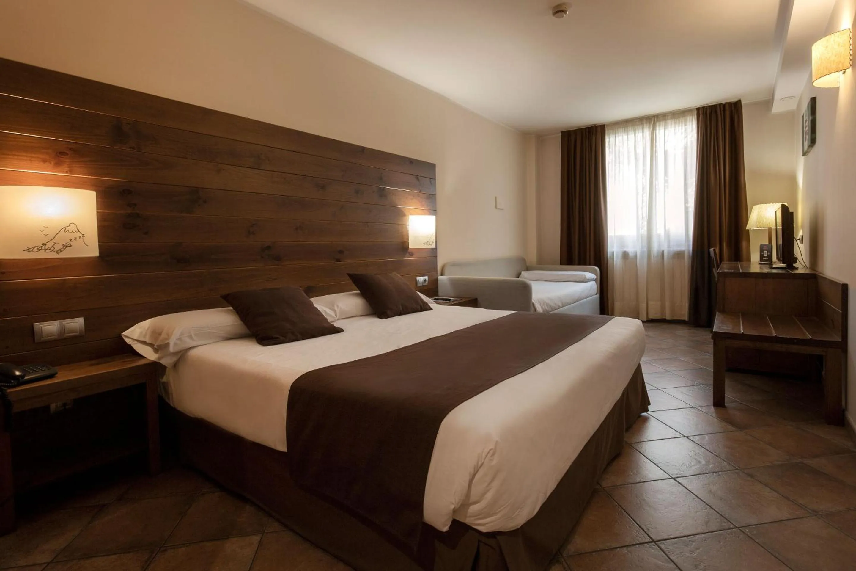 Photo of the whole room, Bed in Hotel Màgic La Massana by Nexta