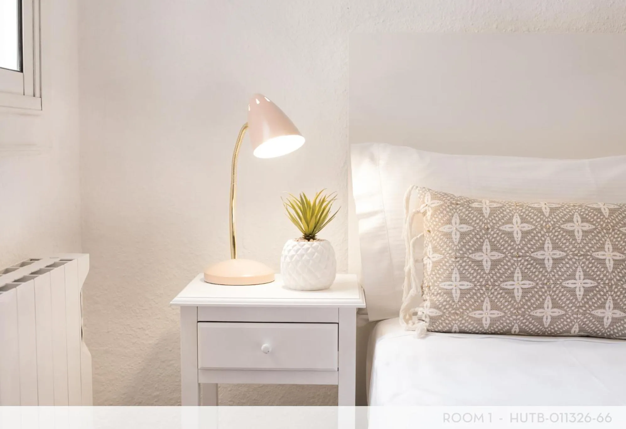 Bedroom, Bed in Suite Place Barcelona Còrsega