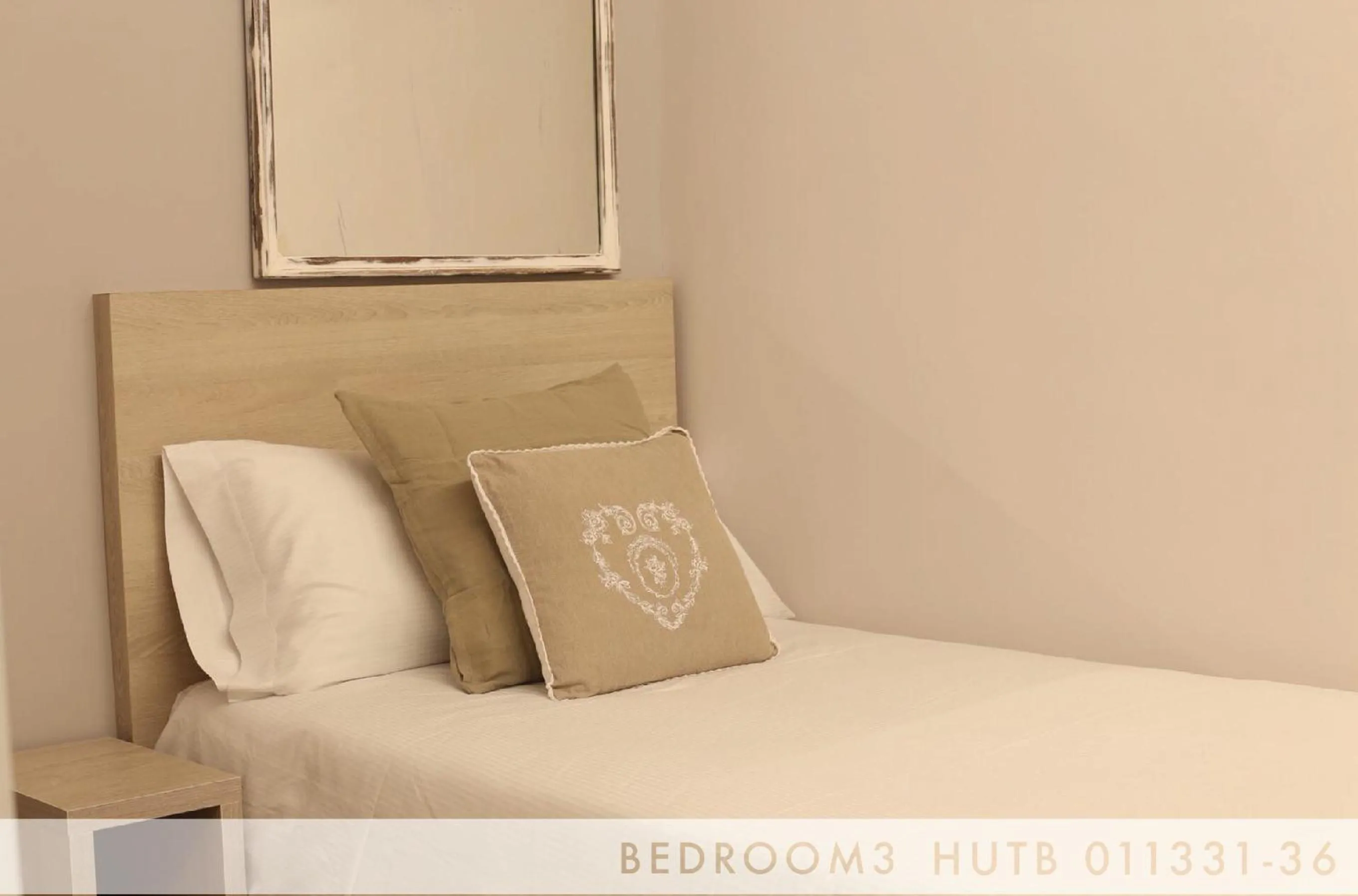 Bedroom, Bed in Suite Place Barcelona Còrsega