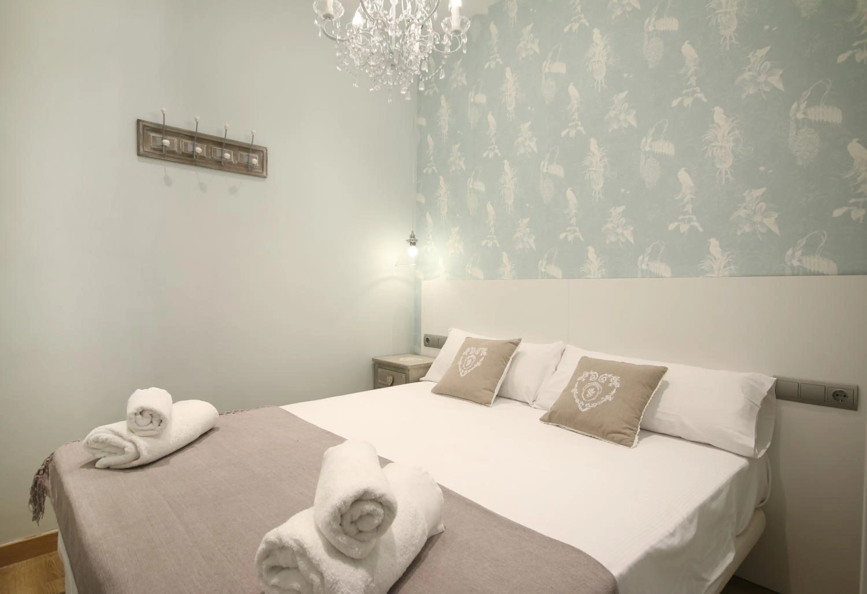 Bedroom, Bed in Suite Place Barcelona Còrsega