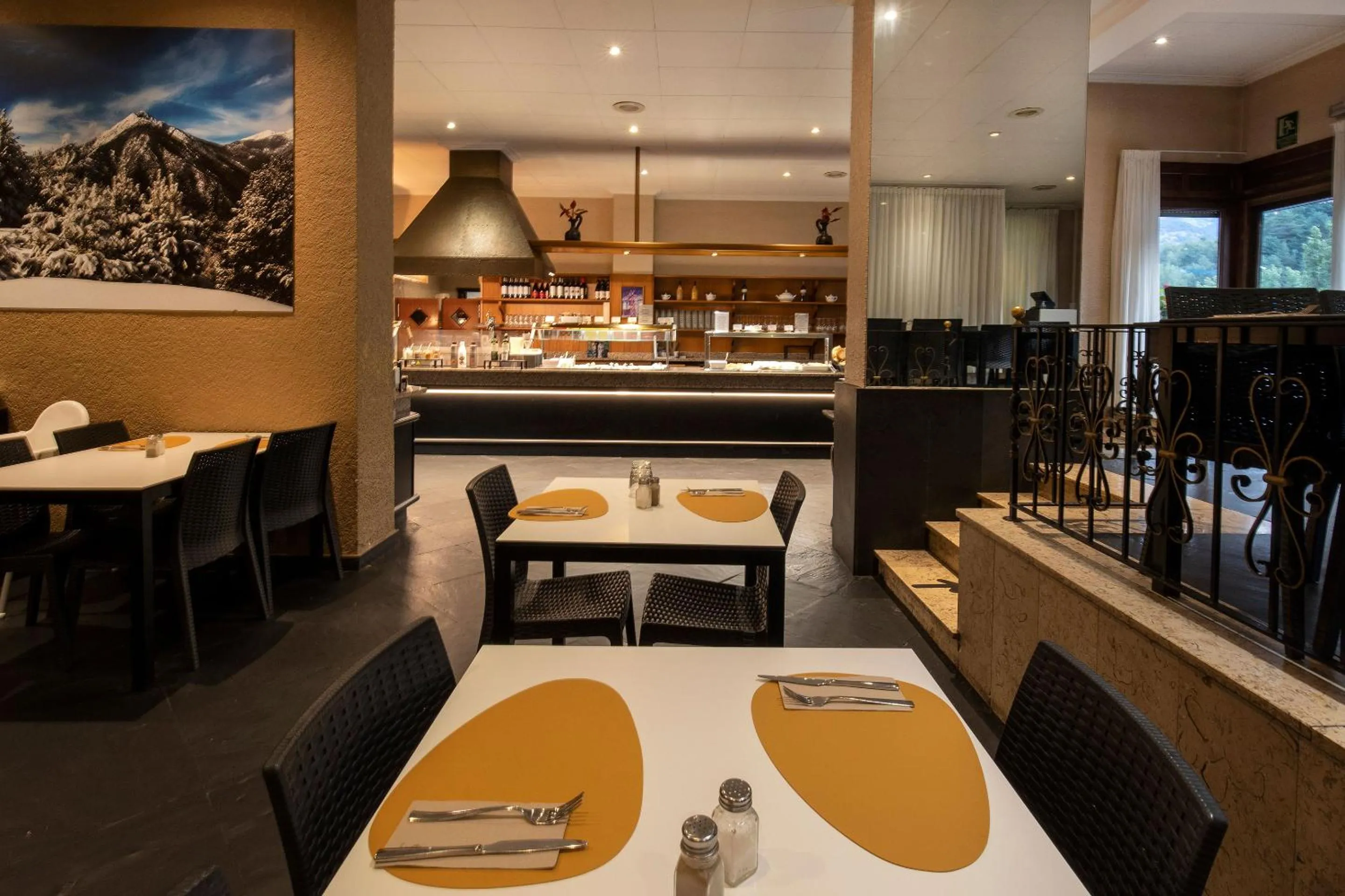 Restaurant/places to eat in Hotel Marco Polo by Nexta