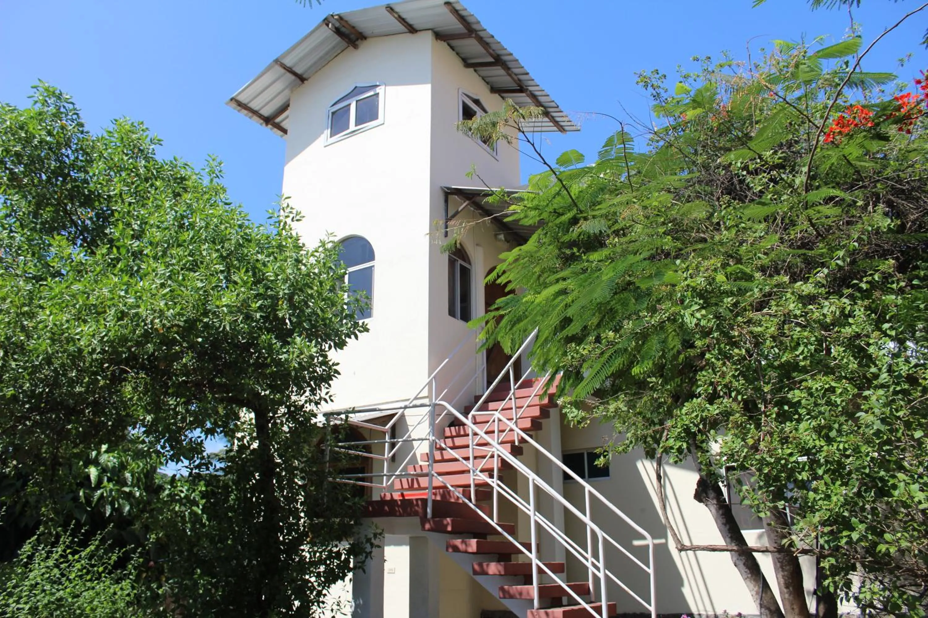 Two-Bedroom House - single occupancy in The Finch House (La Casa del Pinzón)