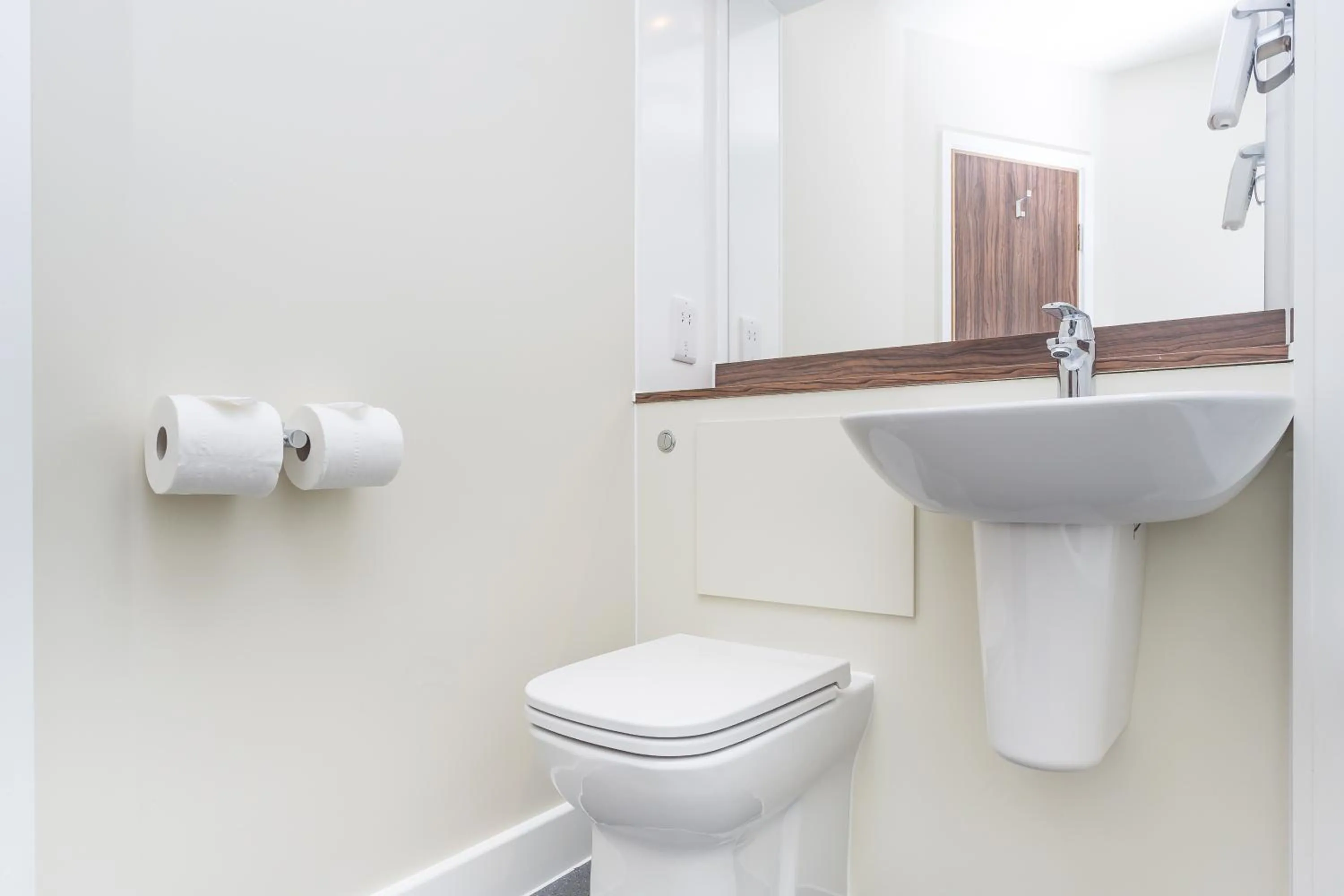 Decorative detail in Mermaid, Ipswich by Marston's Inns