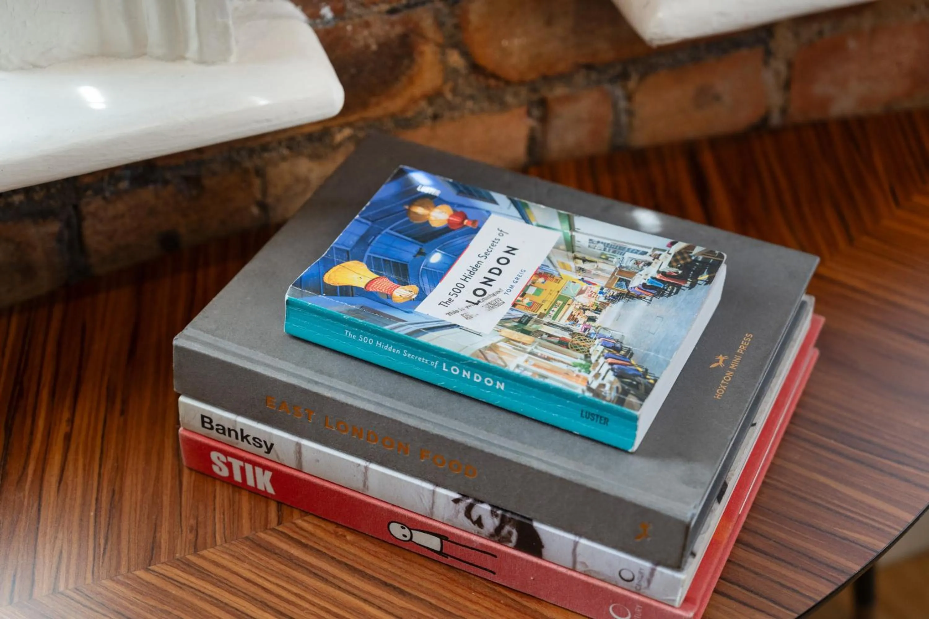 Decorative detail in Crashpads Shoreditch Brick Lane Mini Lofts