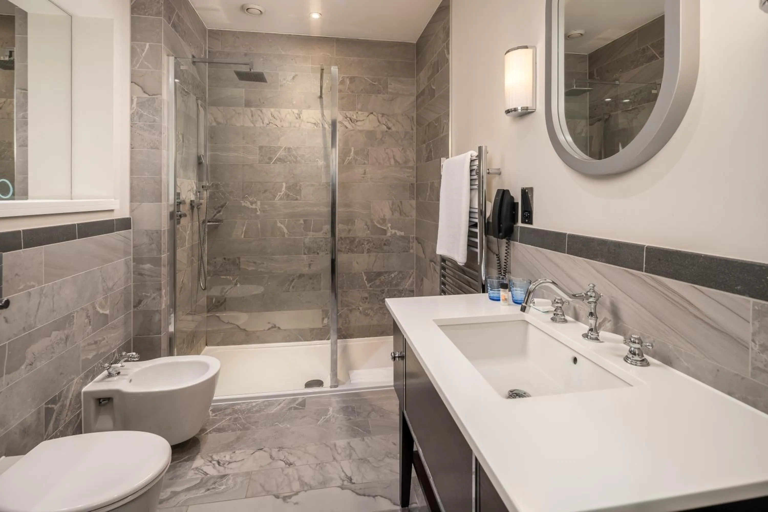 Bathroom in Courthouse Hotel Shoreditch