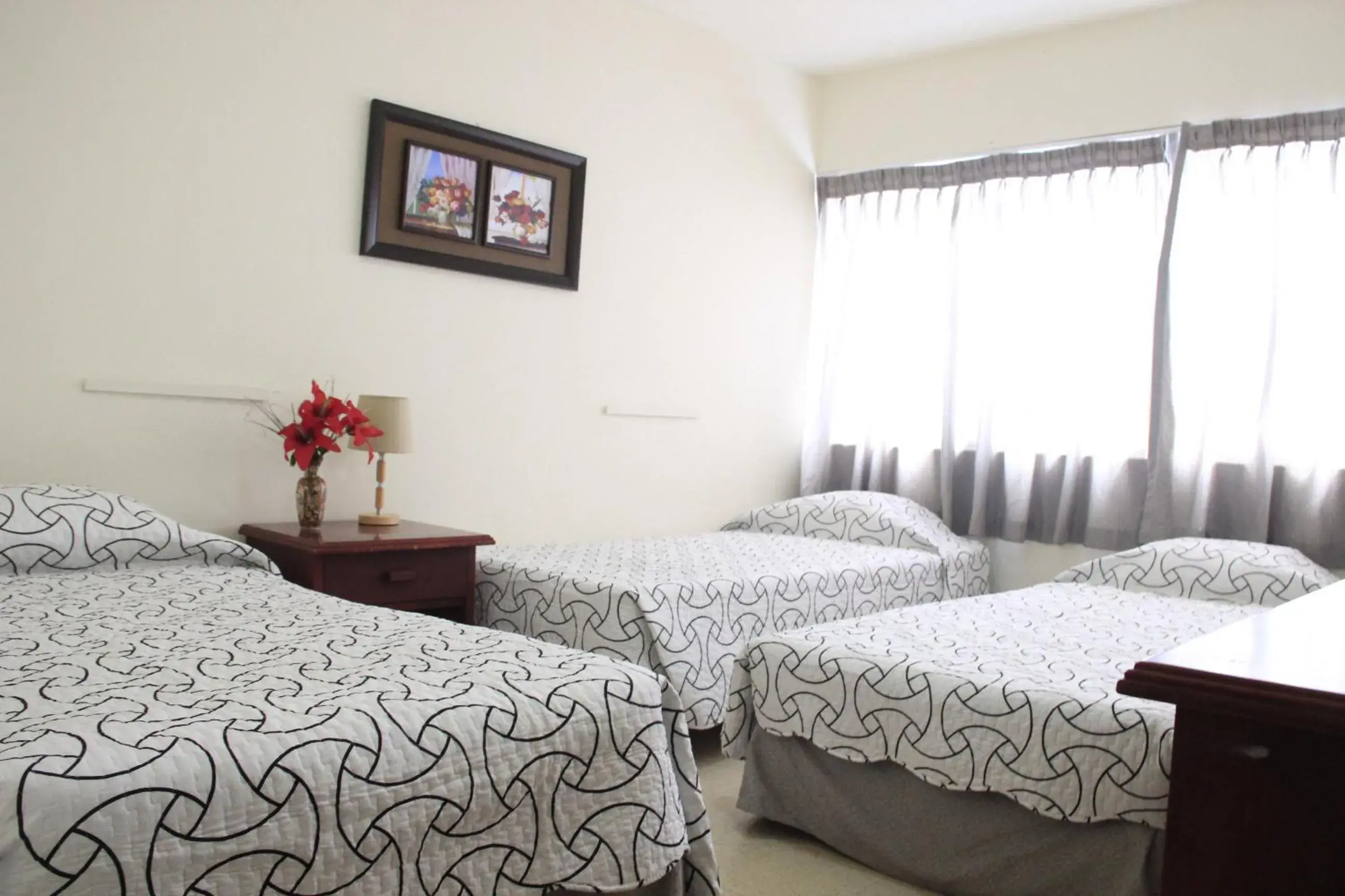 Triple Room in Hotel Doral Triple Room in Hotel Doral