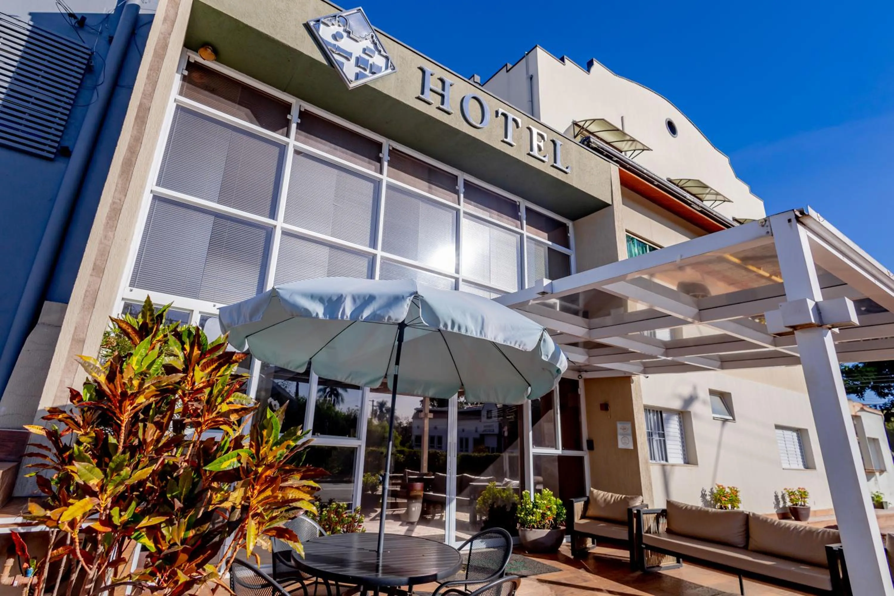 Property building in Hotel Villa de Holanda