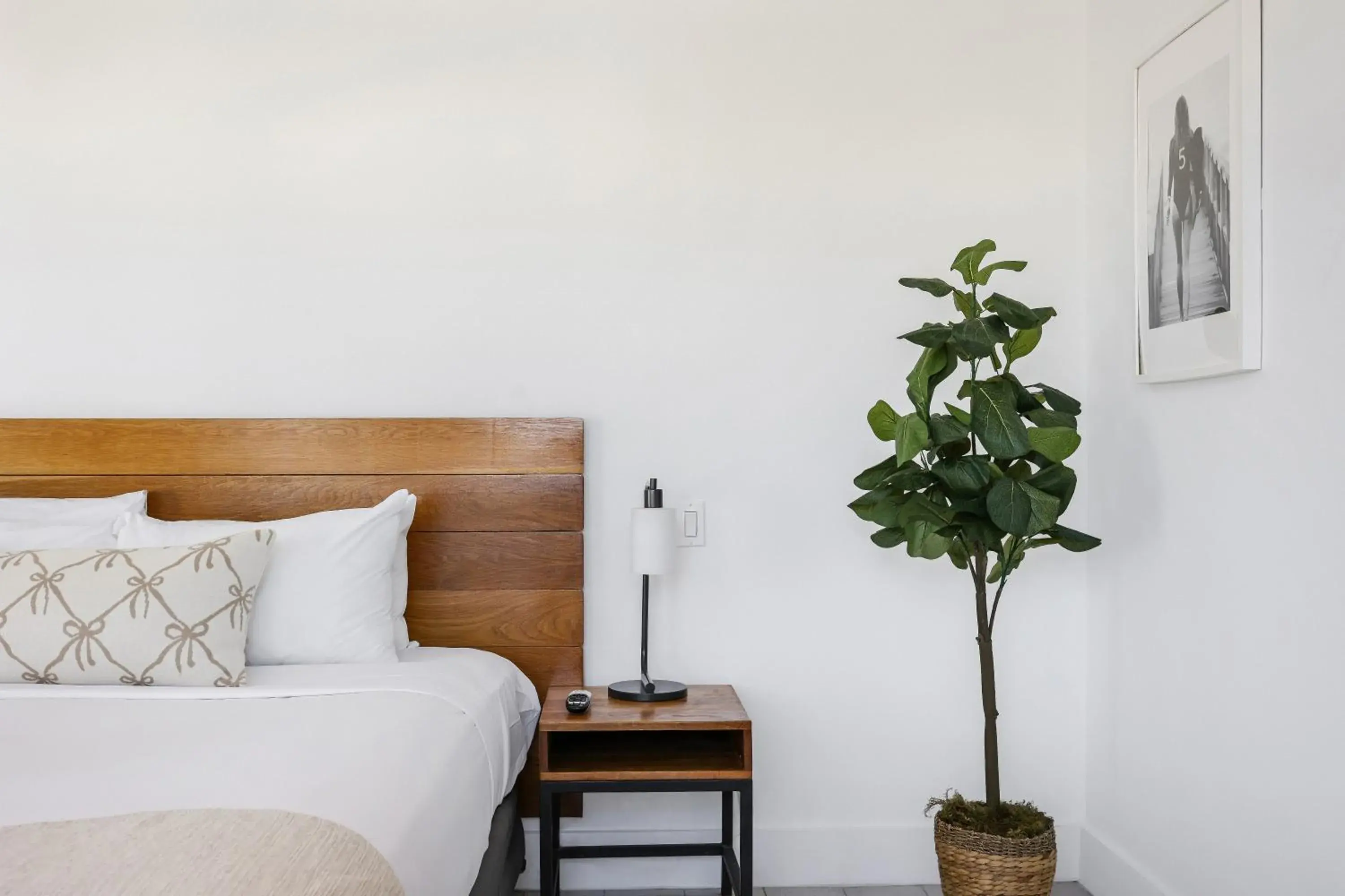 King Room (Self Check-in) in The Meridian Miami Beach by At Mine Hospitality King Room (Self Check-in) in The Meridian Miami Beach by At Mine Hospitality