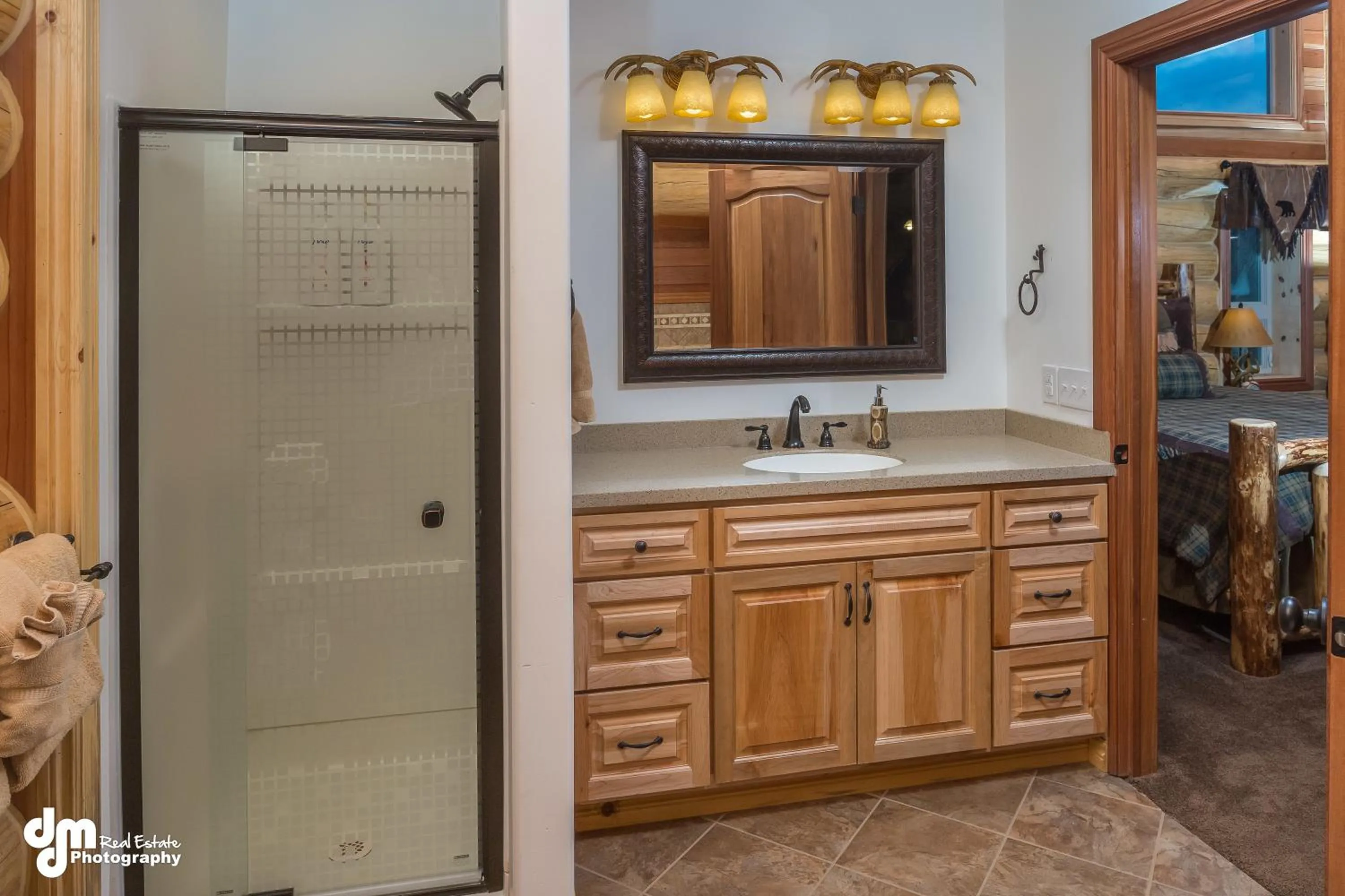 Shower in Alaska Knotty Pine B&B
