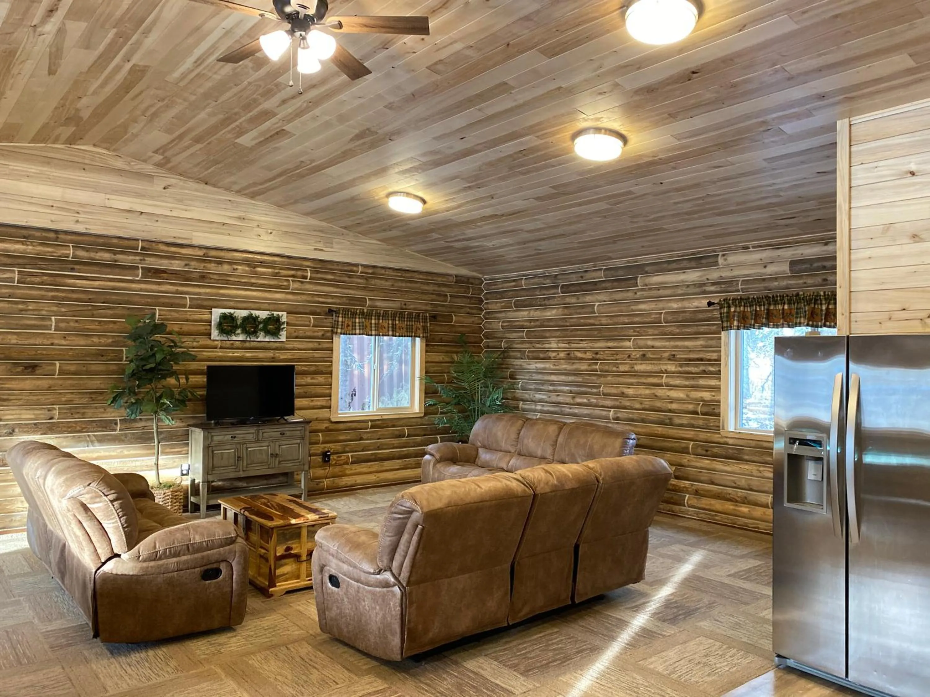 Living room in Alaska Knotty Pine B&B