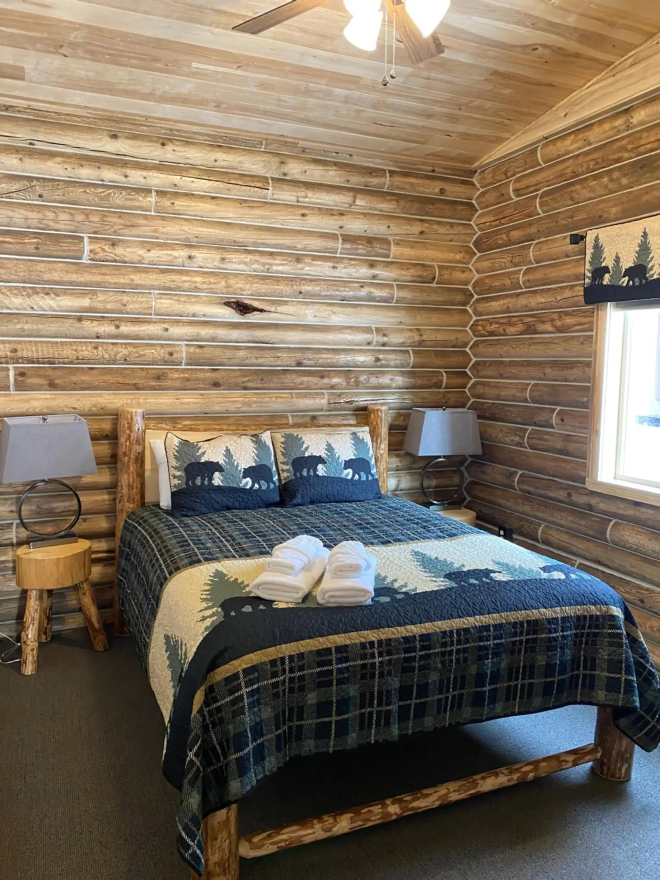 Deluxe Queen Room in Alaska Knotty Pine B&B Deluxe Queen Room in Alaska Knotty Pine B&B