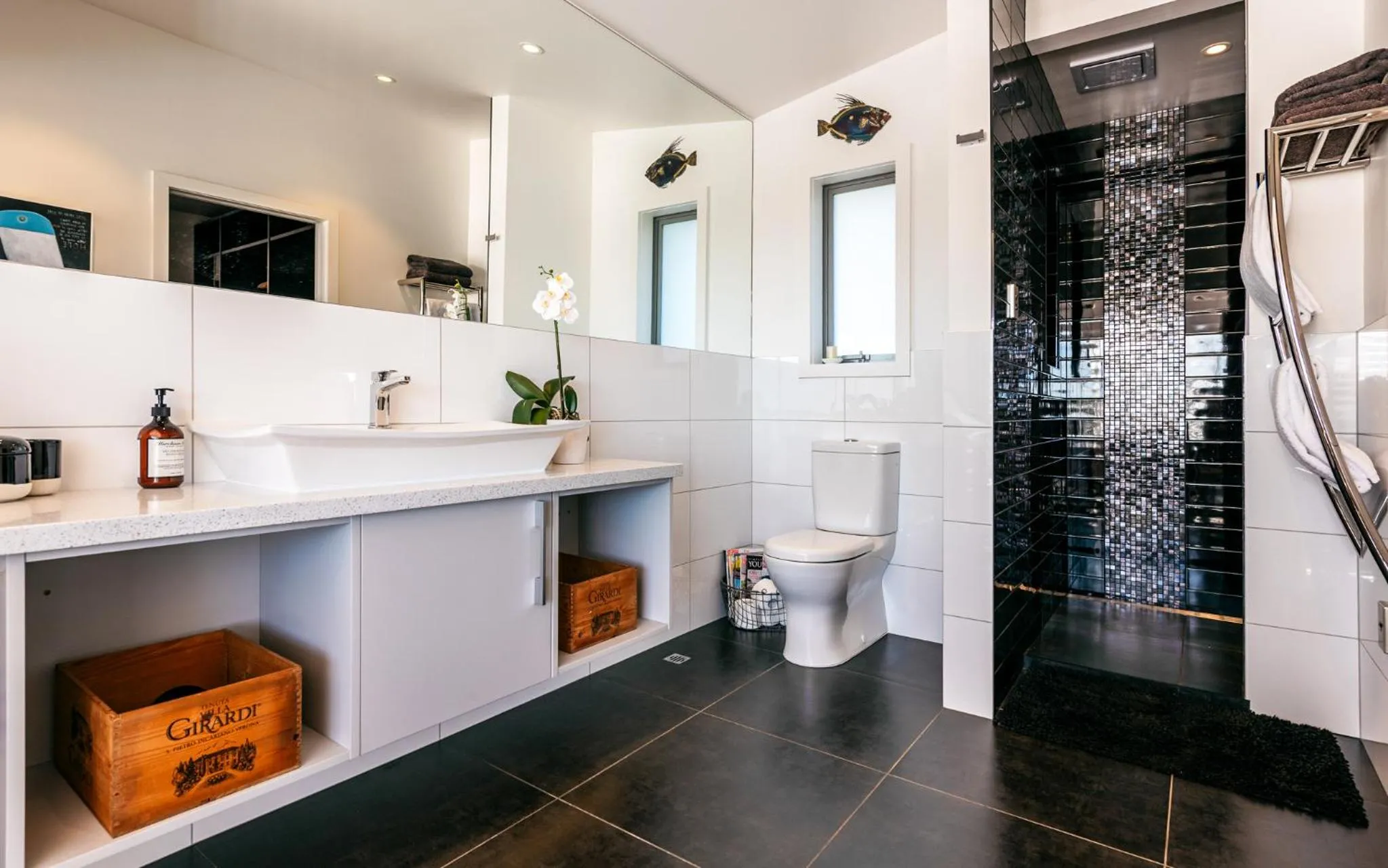 Bathroom in Wild Thyme