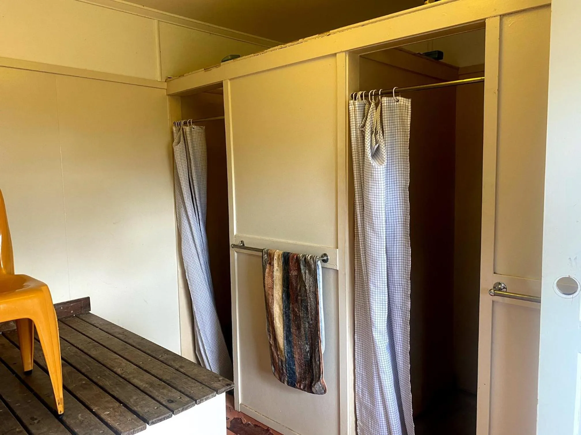 Bathroom in Royal Carrangarra Hotel