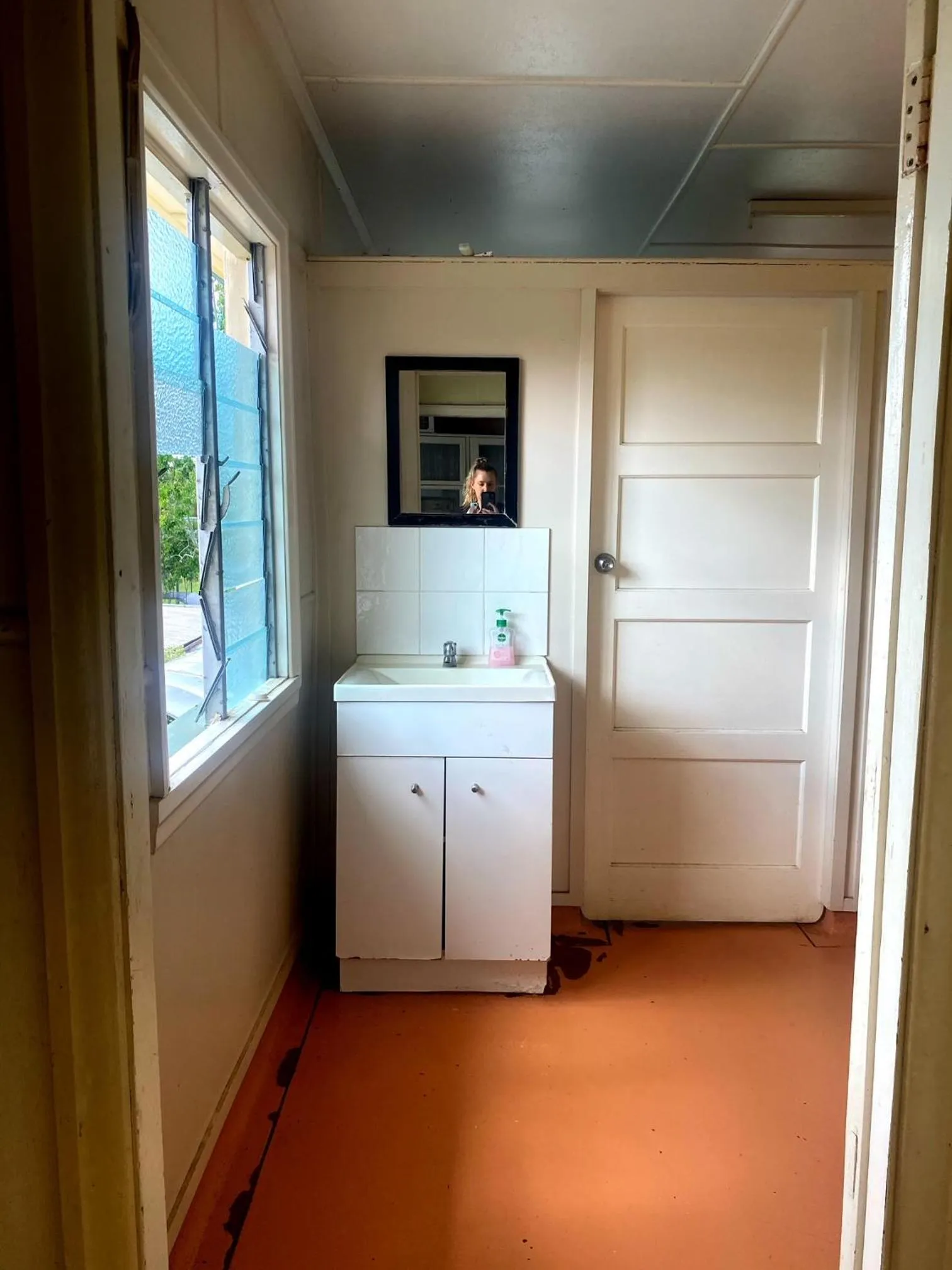Bathroom in Royal Carrangarra Hotel