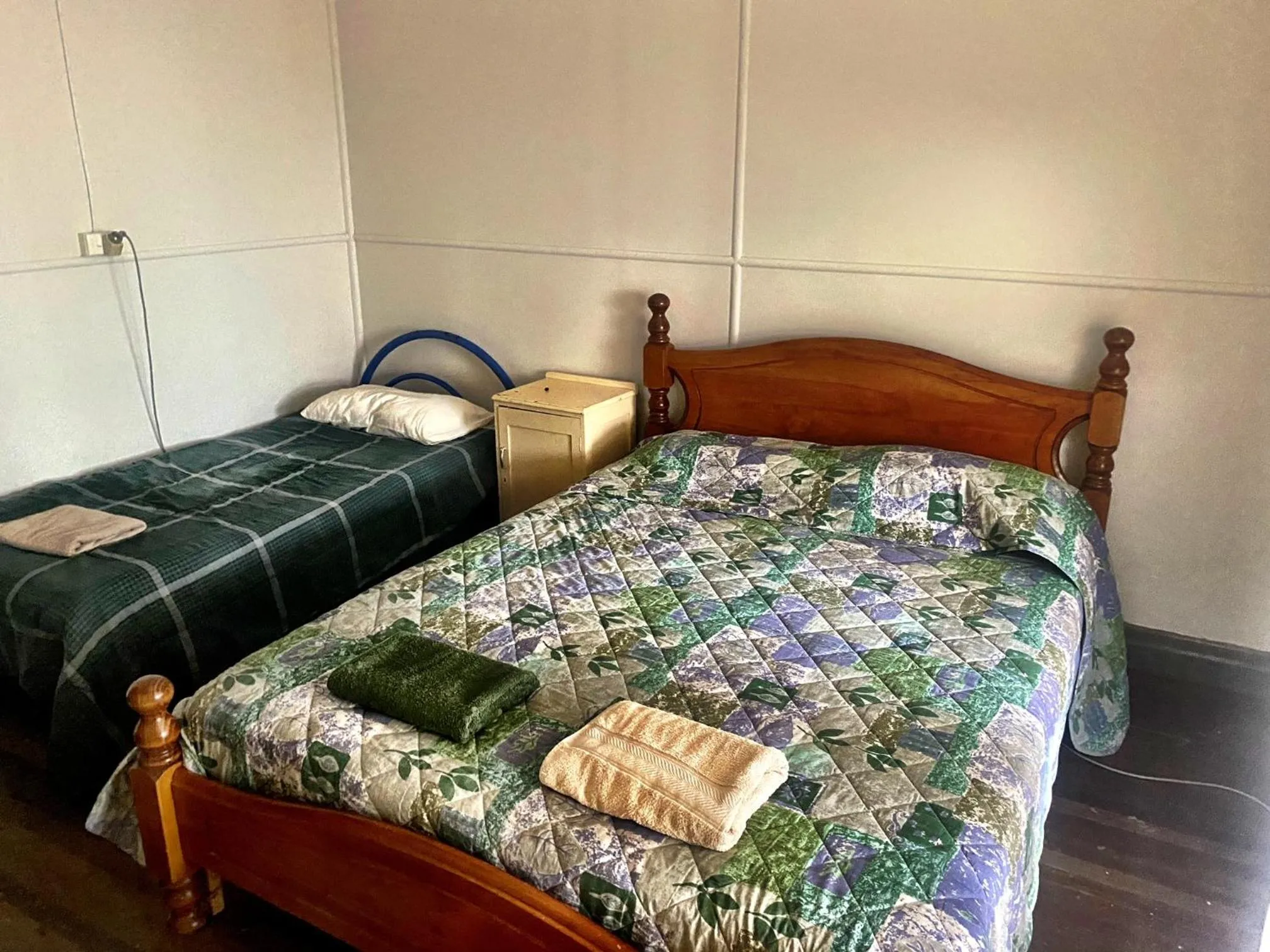 Bed in Royal Carrangarra Hotel