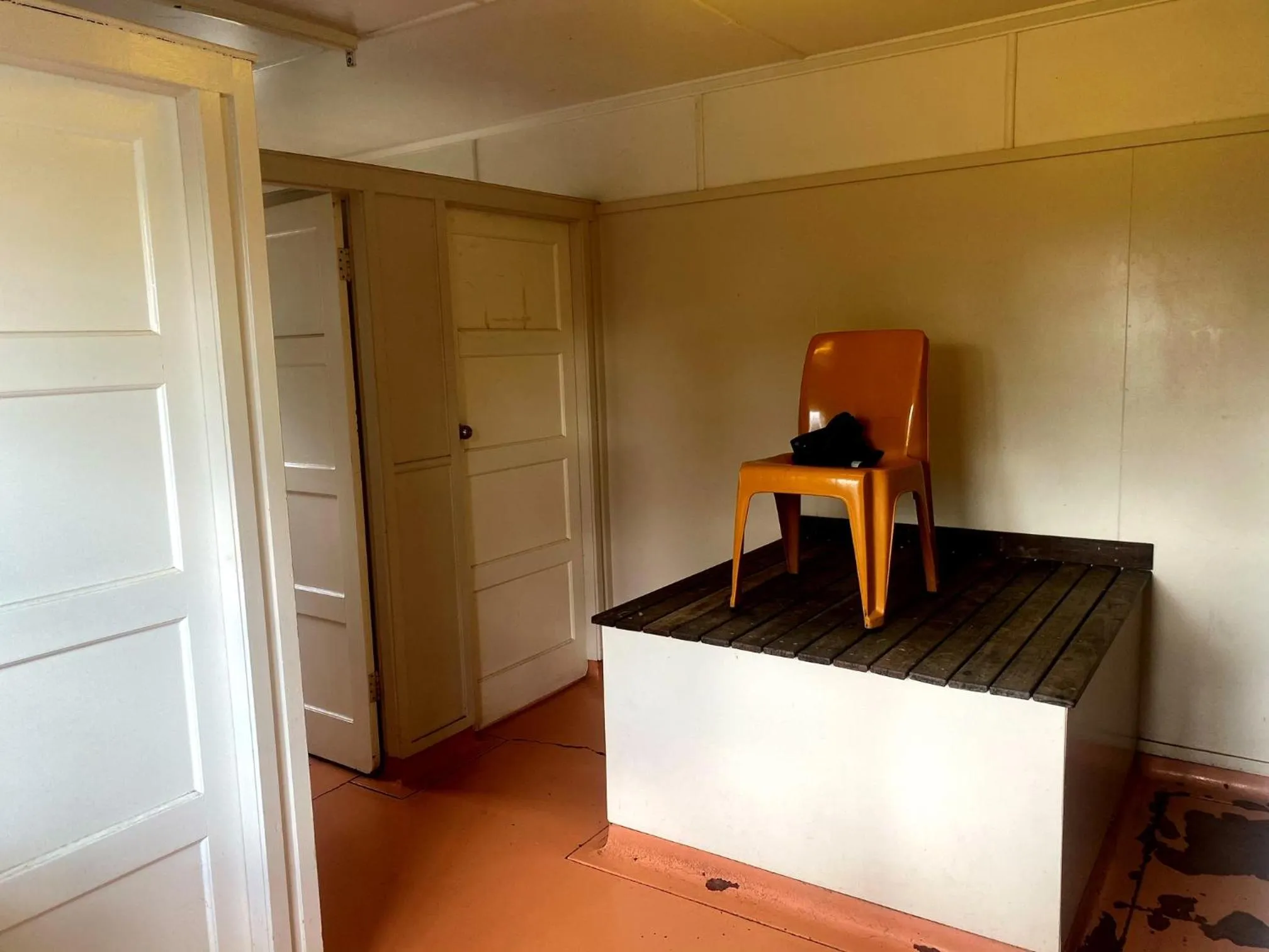 Bathroom in Royal Carrangarra Hotel