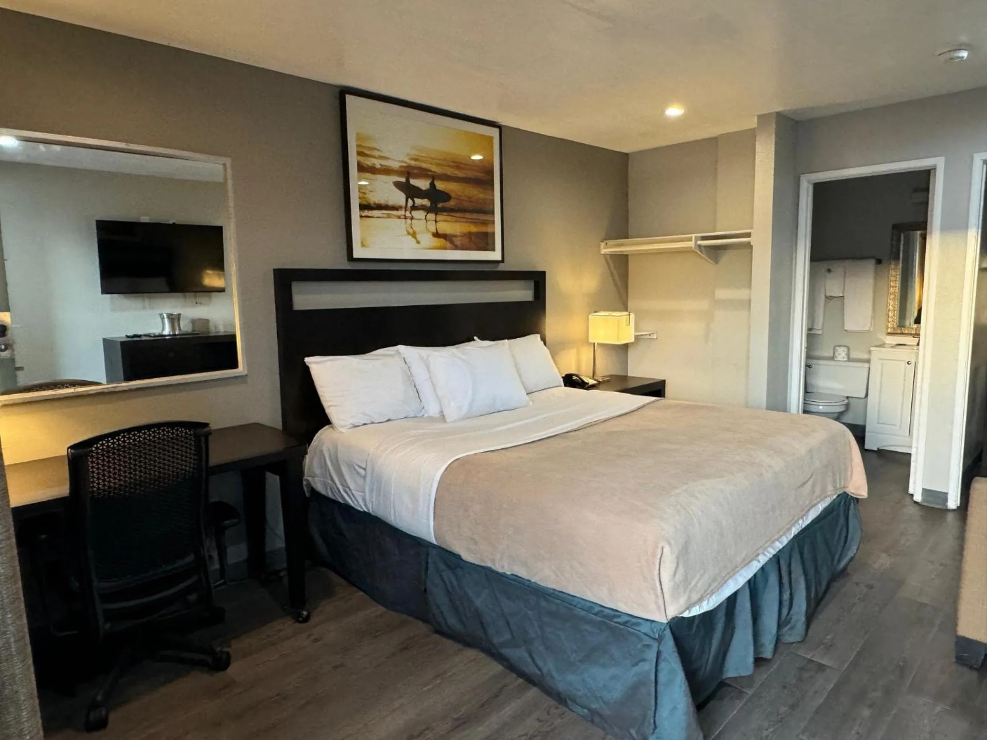 Bed in Rodeway Inn El Cajon - San Diego East