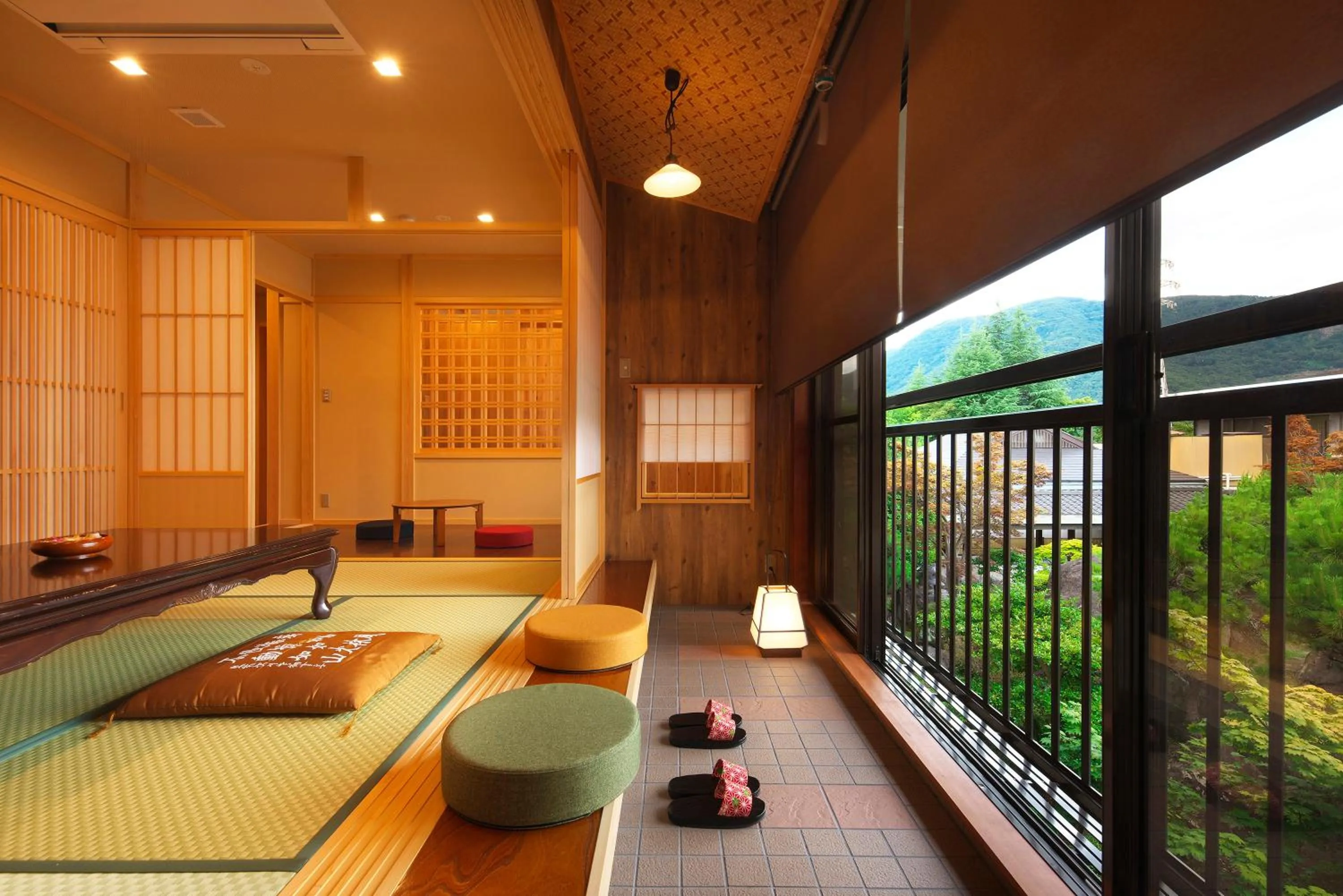 Bed in Meitei no Yado Hotel Koshien