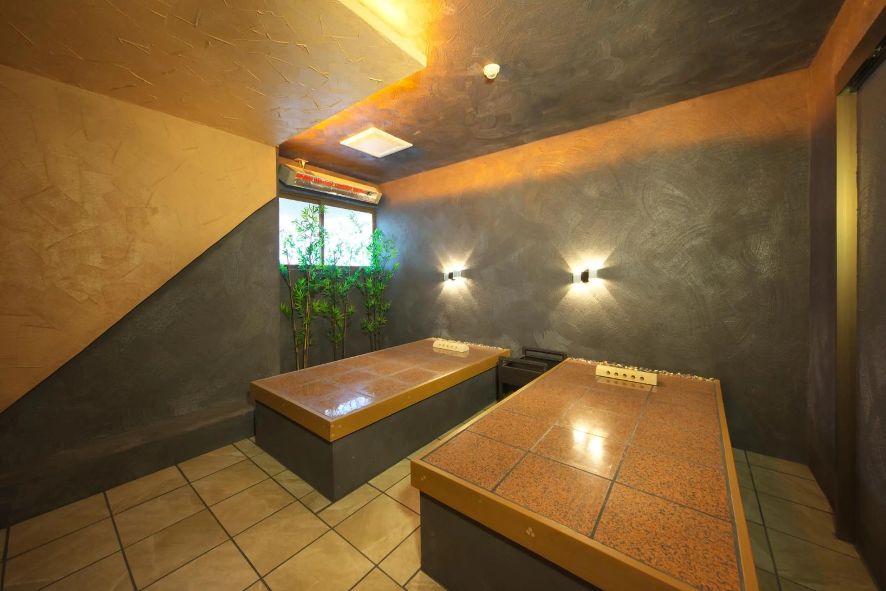 Bed in Meitei no Yado Hotel Koshien