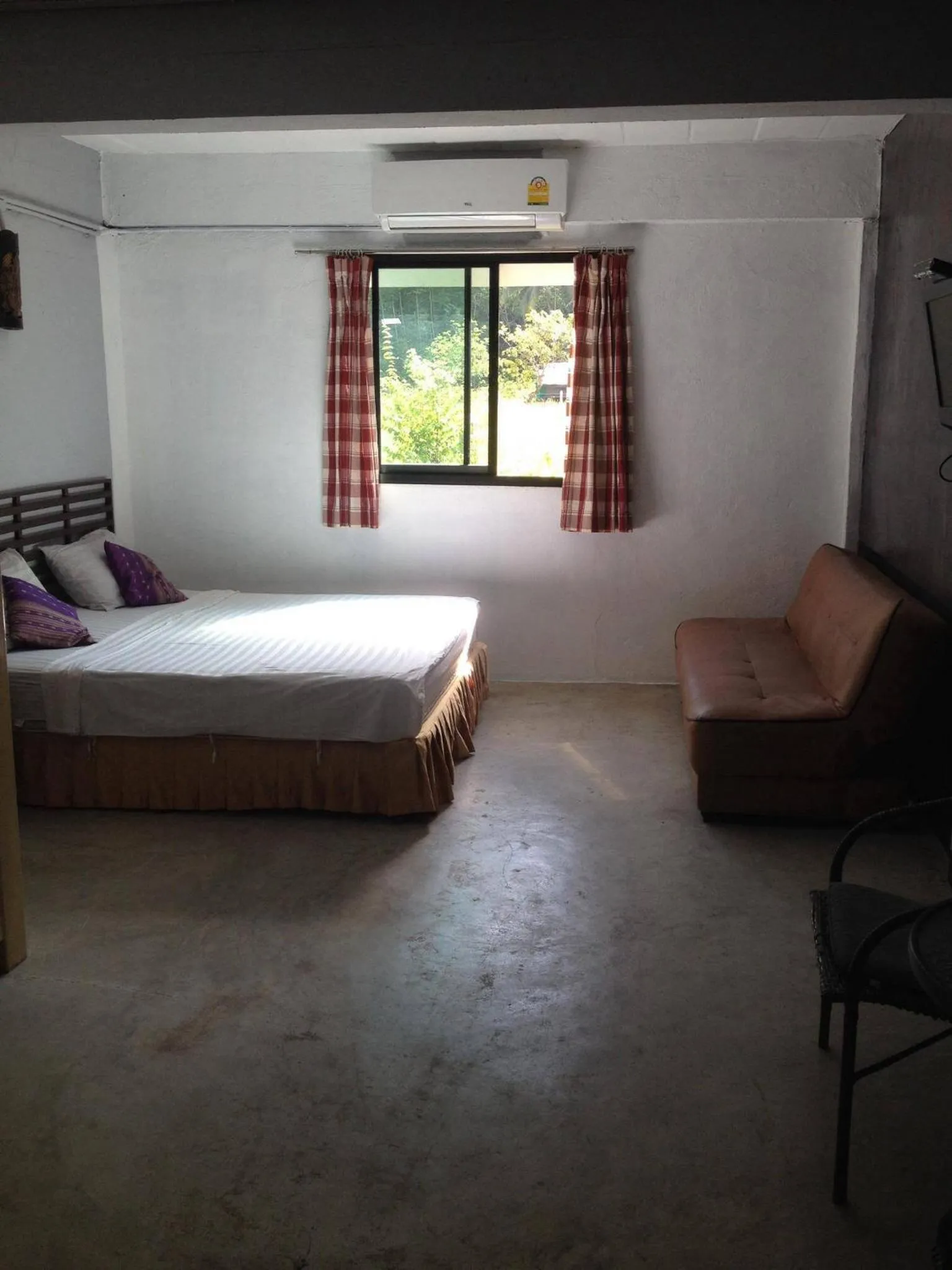 Bed in Lanta Complex