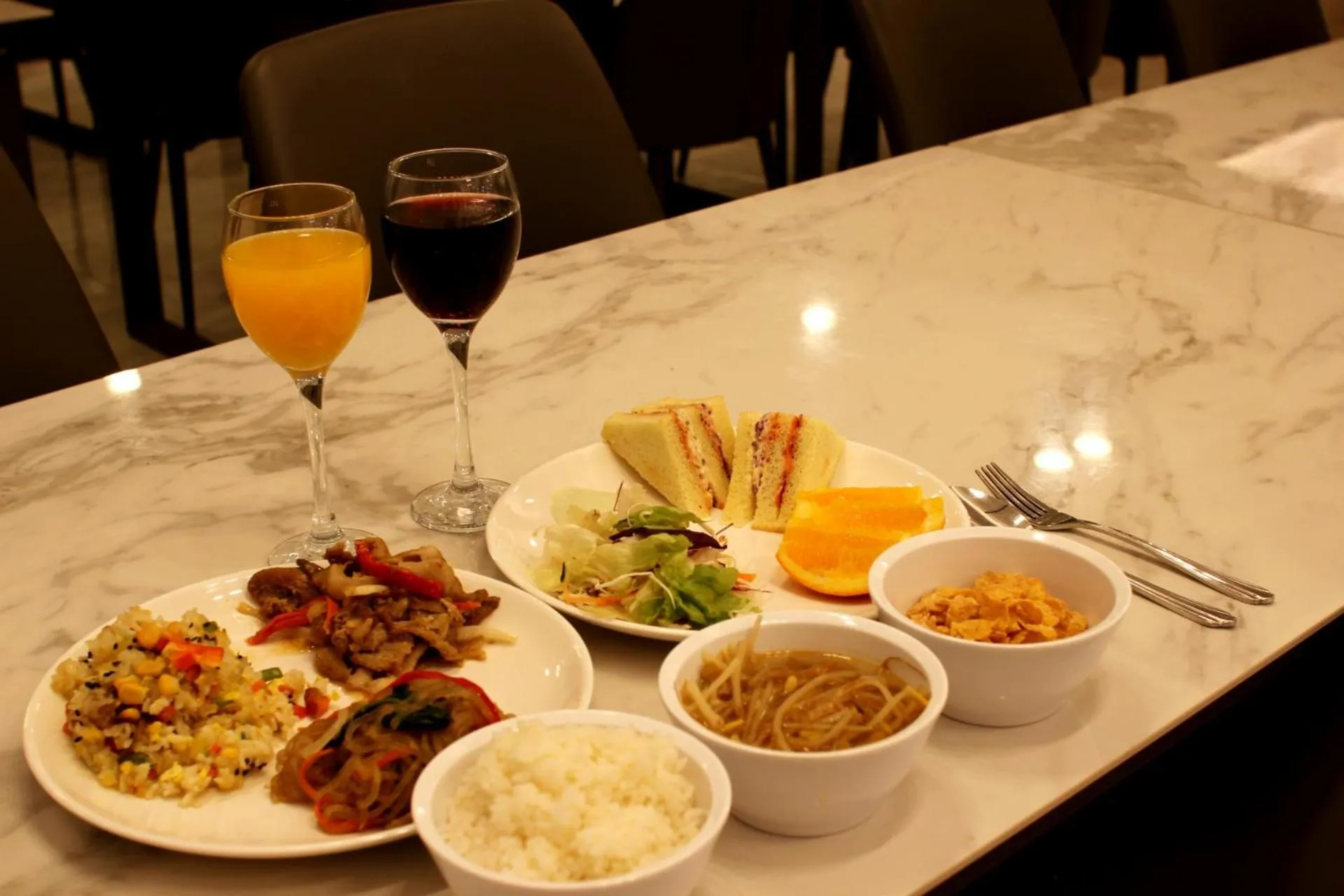 Breakfast in Seattle B Hotel