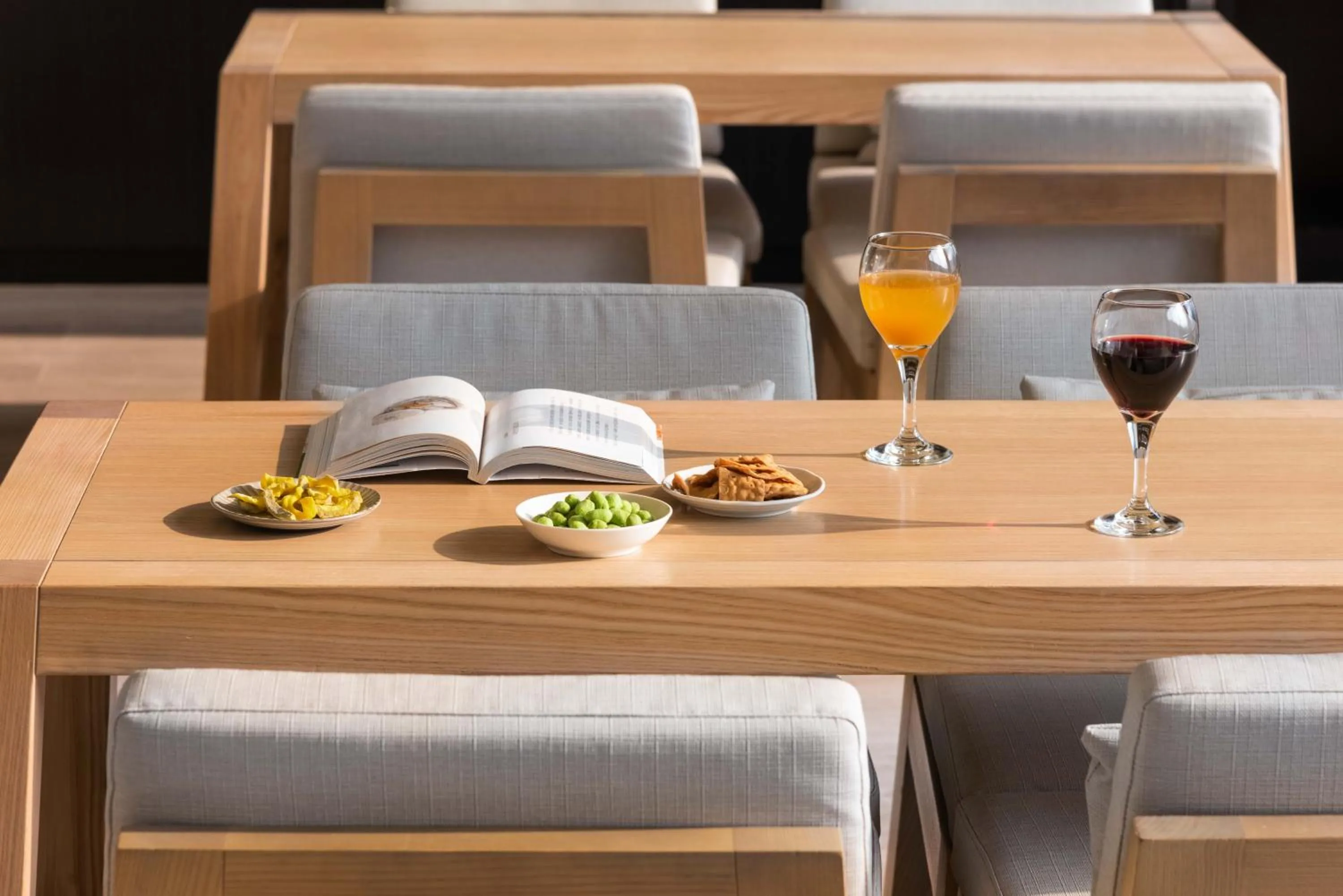 Food in Lakeshore Hotel Suao