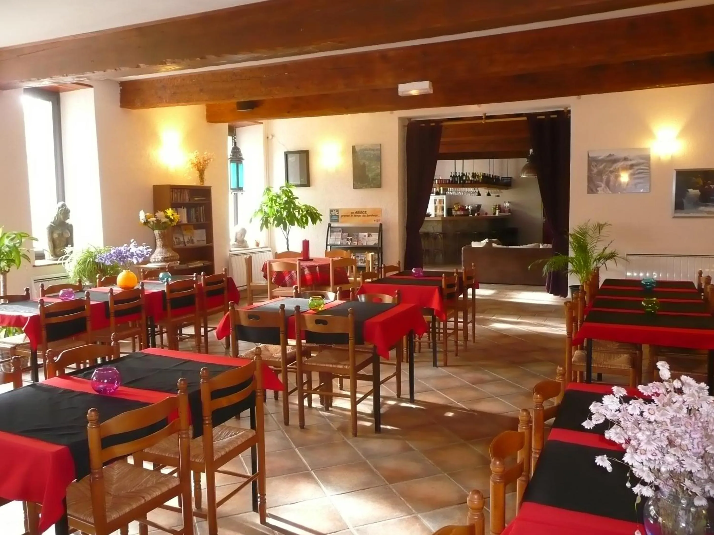 Restaurant/places to eat in Gite et camping Ascou La Forge