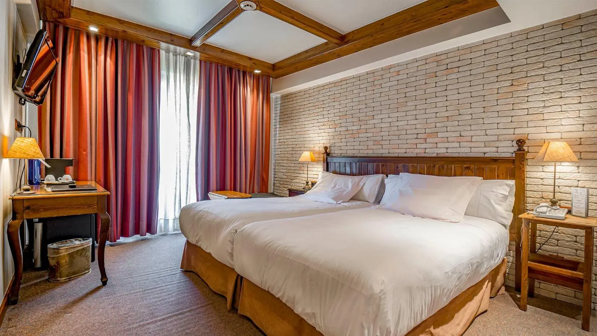 Photo of the whole room, Bed in Roc Blanc Hotel & Spa Photo of the whole room, Bed in Roc Blanc Hotel & Spa