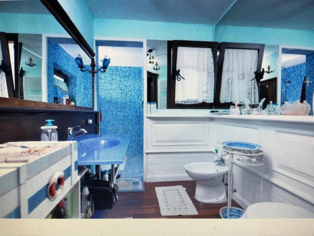 Bathroom in Salento Palace Bed & Breakfast