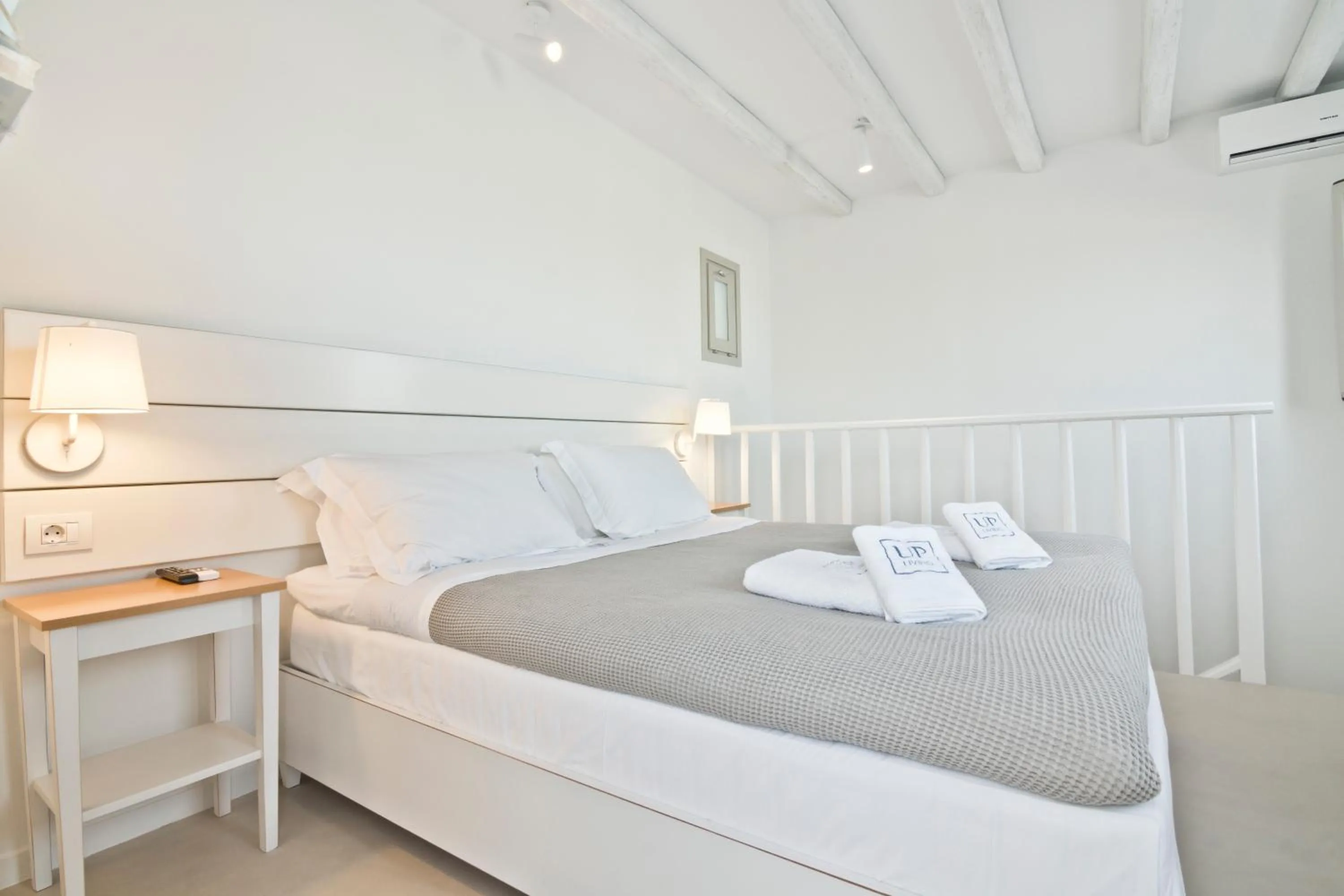 Bed in Lindos Comfy Suites