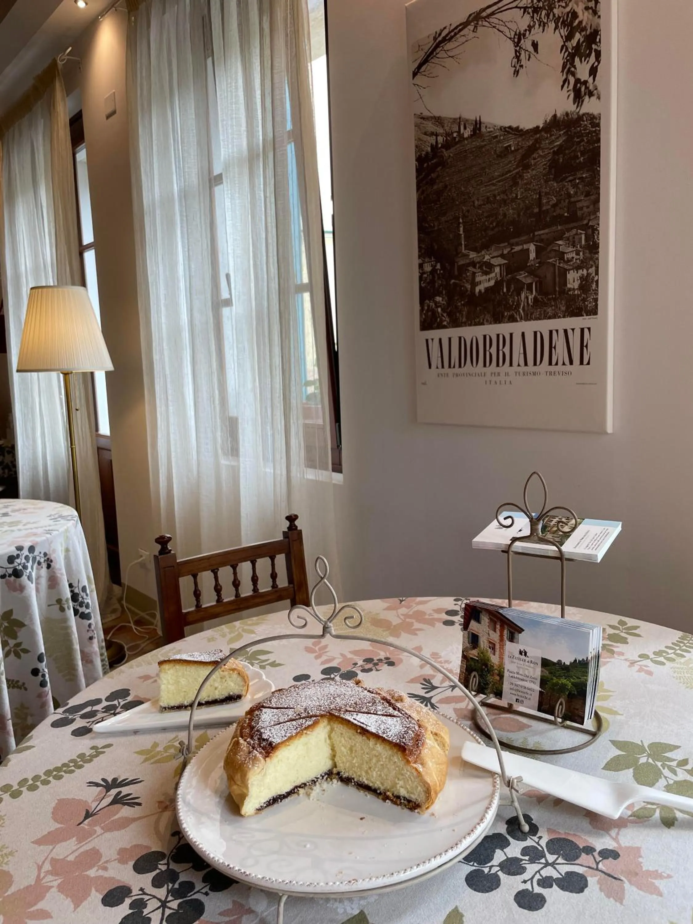 Lounge or bar in Le Zitelle di Ron