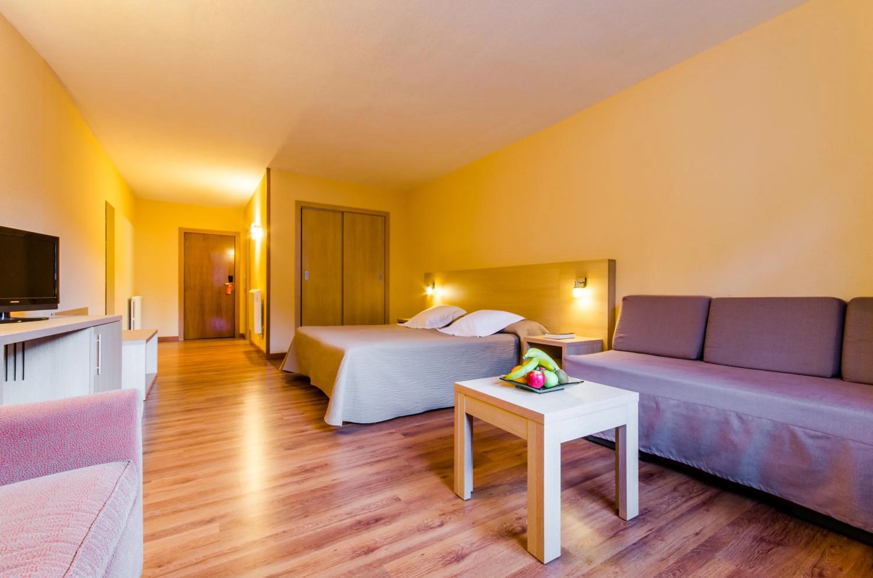 Photo of the whole room in Hotel Panorama