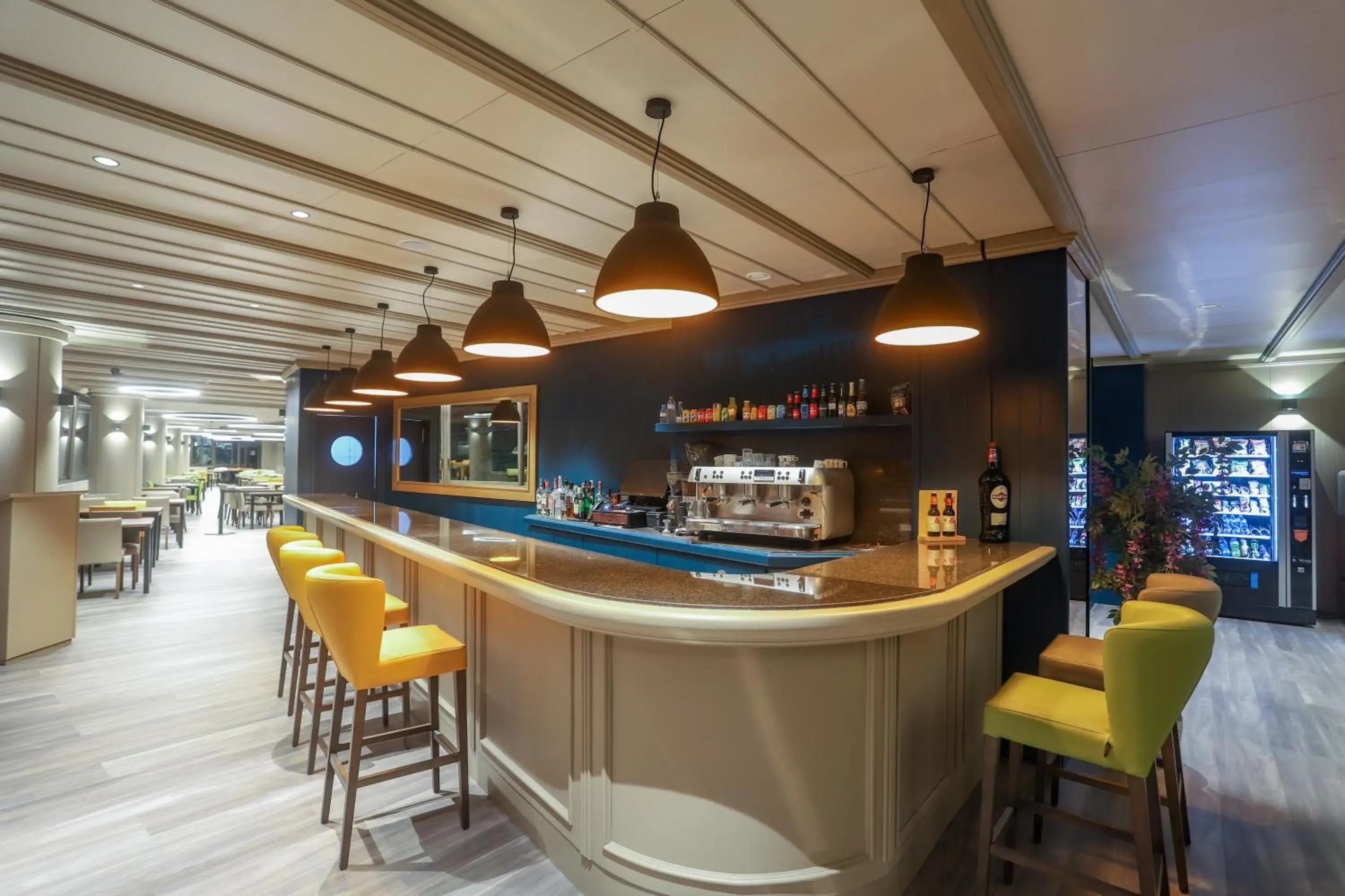 Lounge or bar in Hotel Panorama Lounge or bar in Hotel Panorama