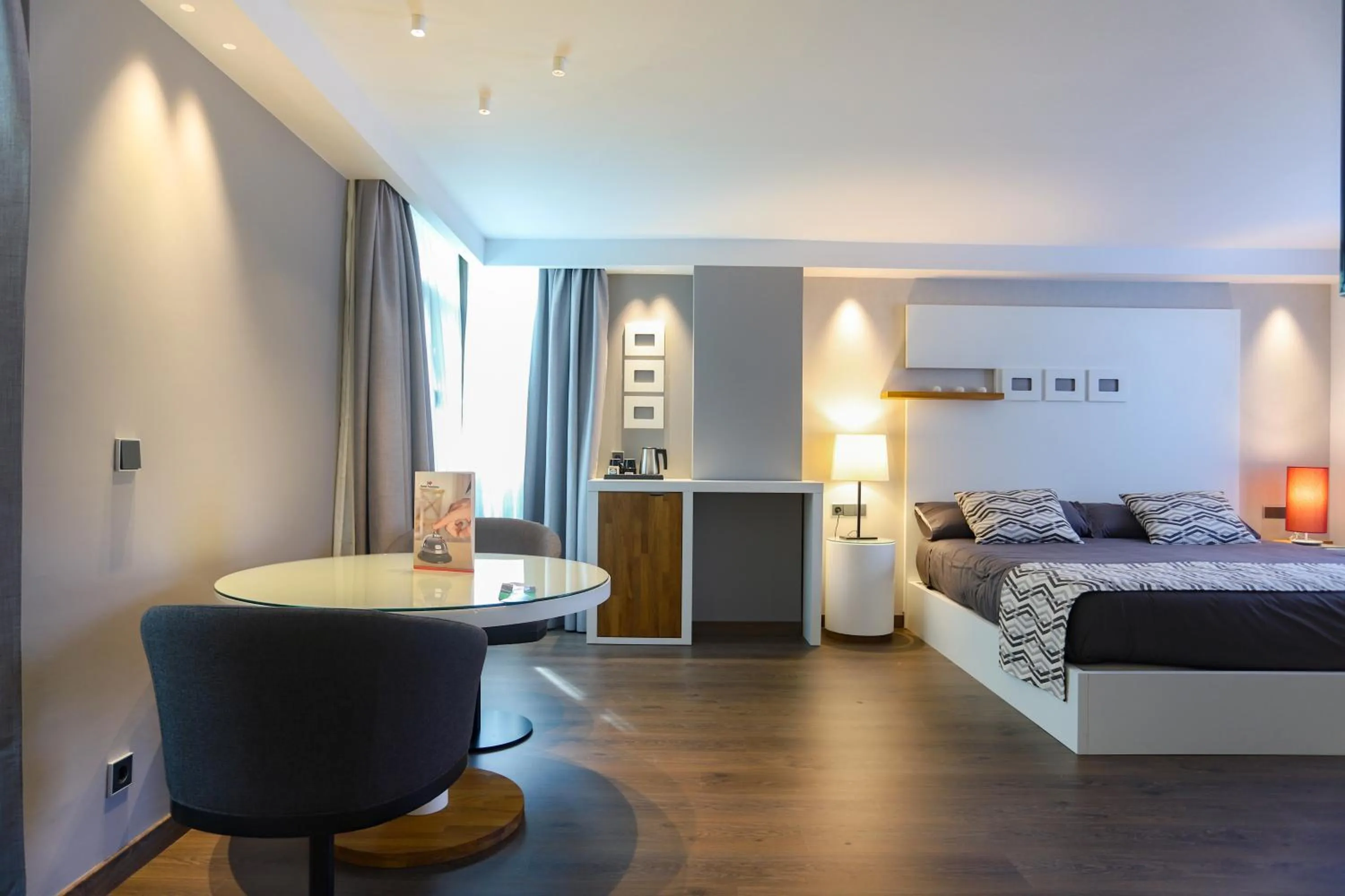 Bedroom, Bed in Hotel Panorama